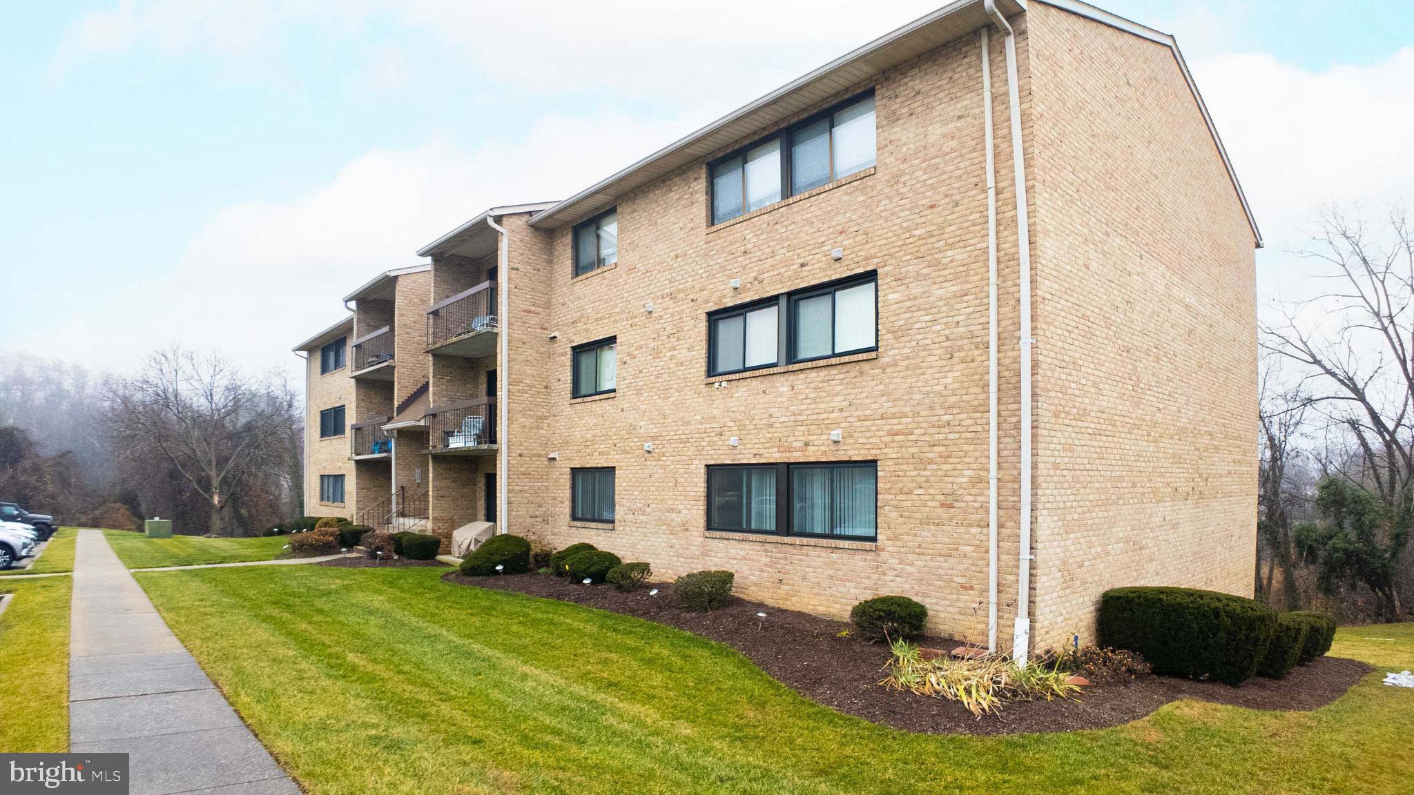 KENWOOD GARDENS - Residential