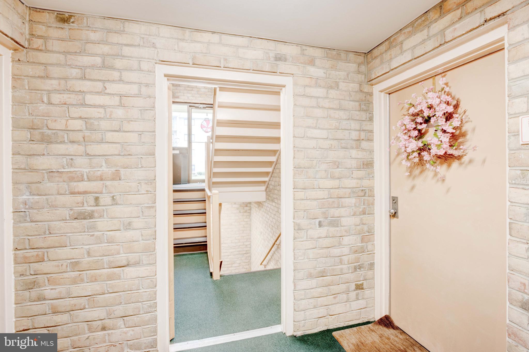 KENWOOD GARDENS - Residential