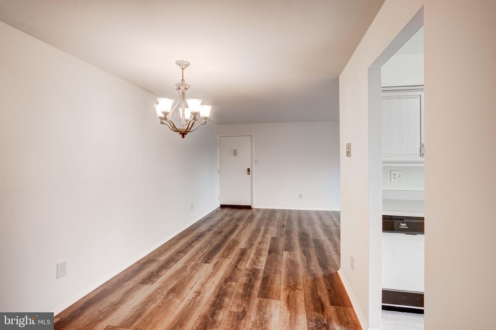 KENWOOD GARDENS - Residential