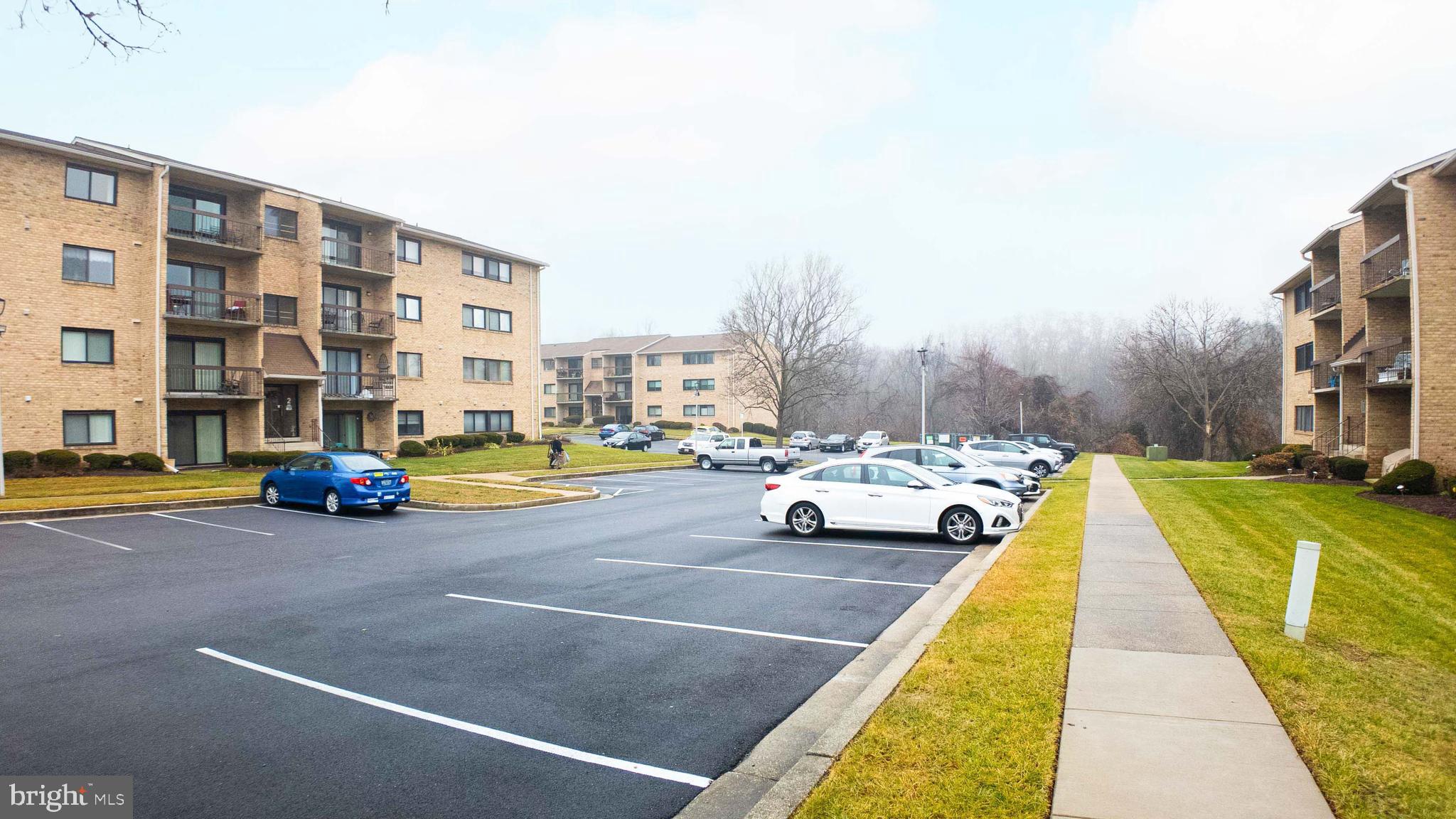 KENWOOD GARDENS - Residential