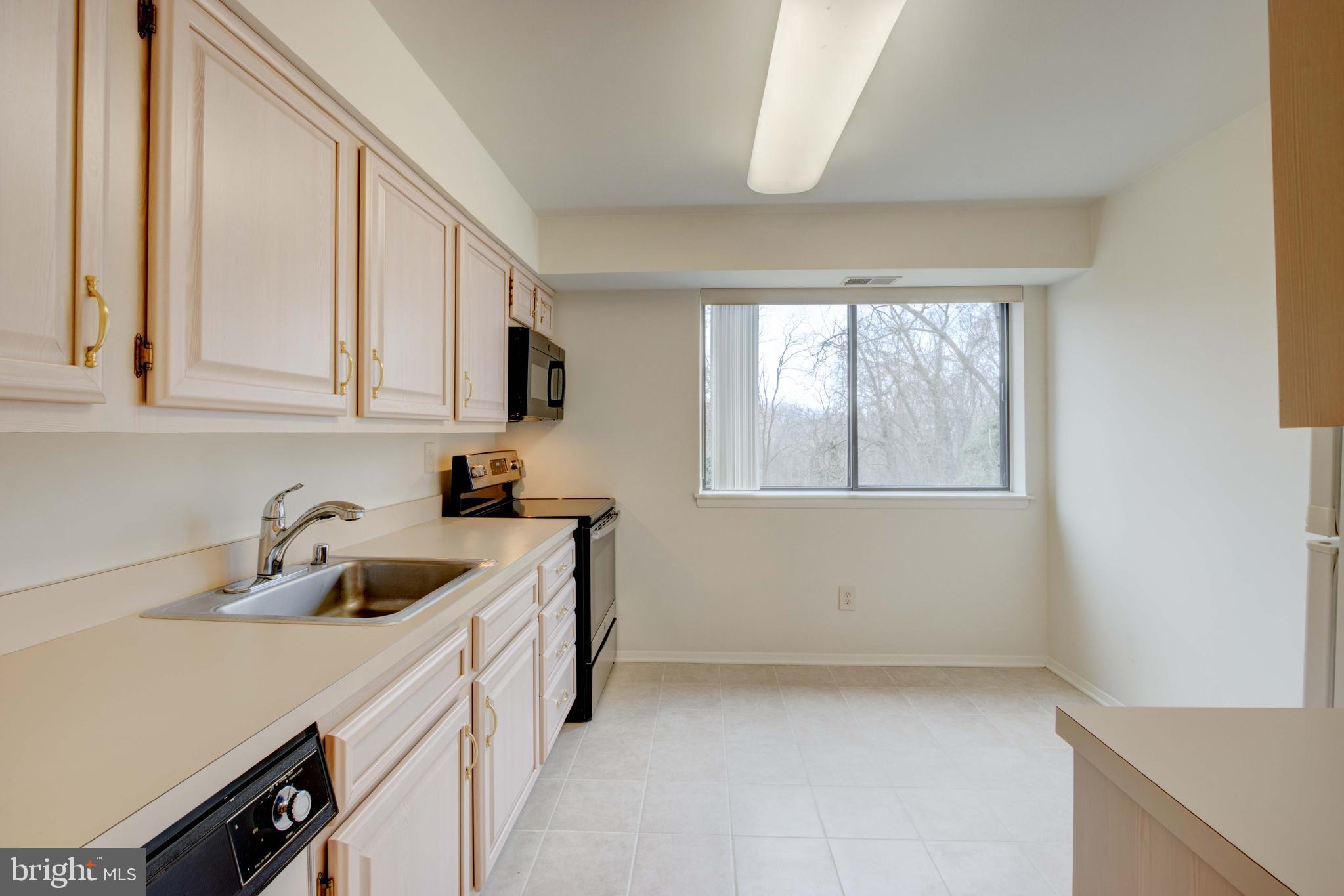 KENWOOD GARDENS - Residential