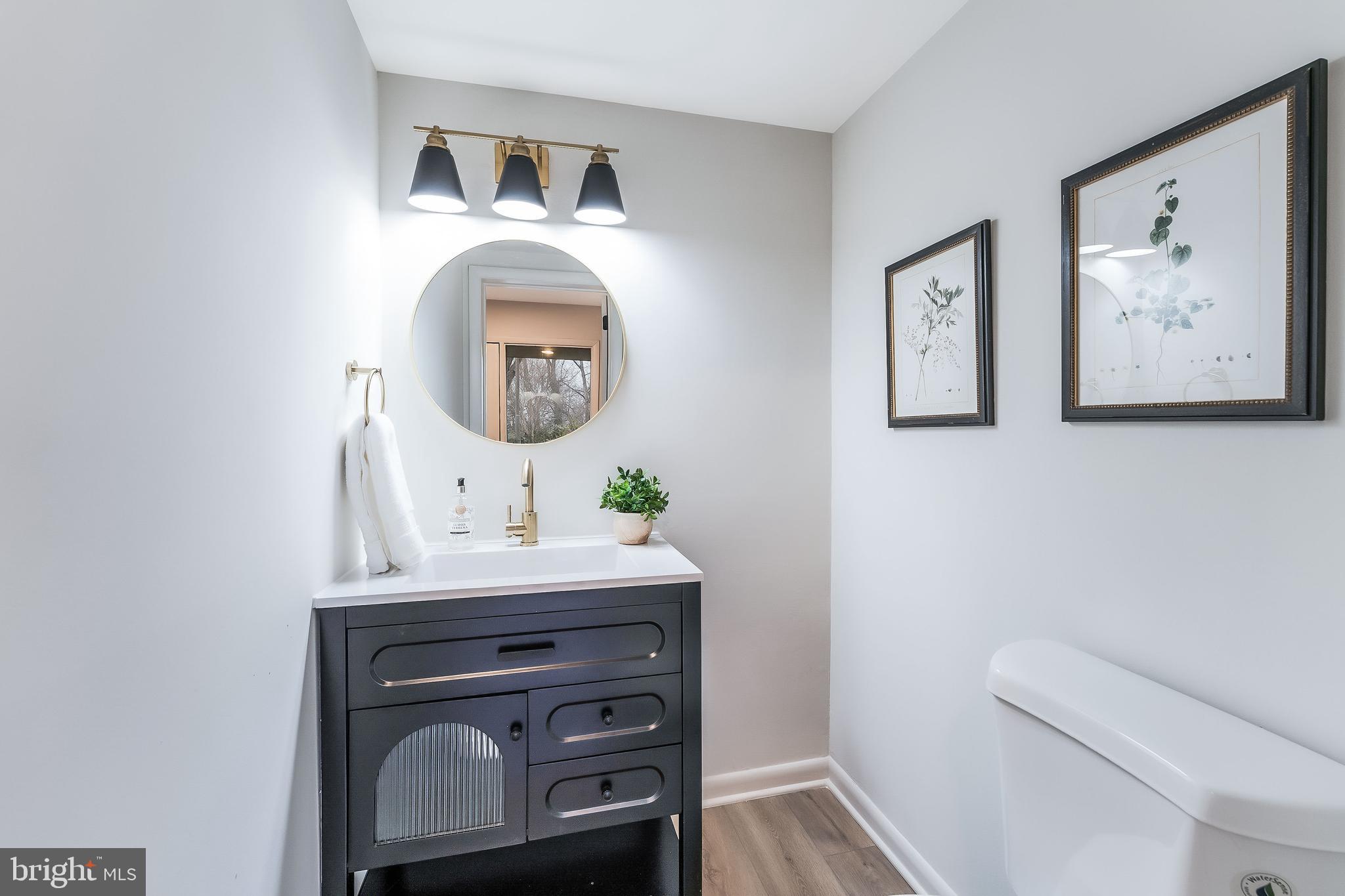 RESTON - Residential