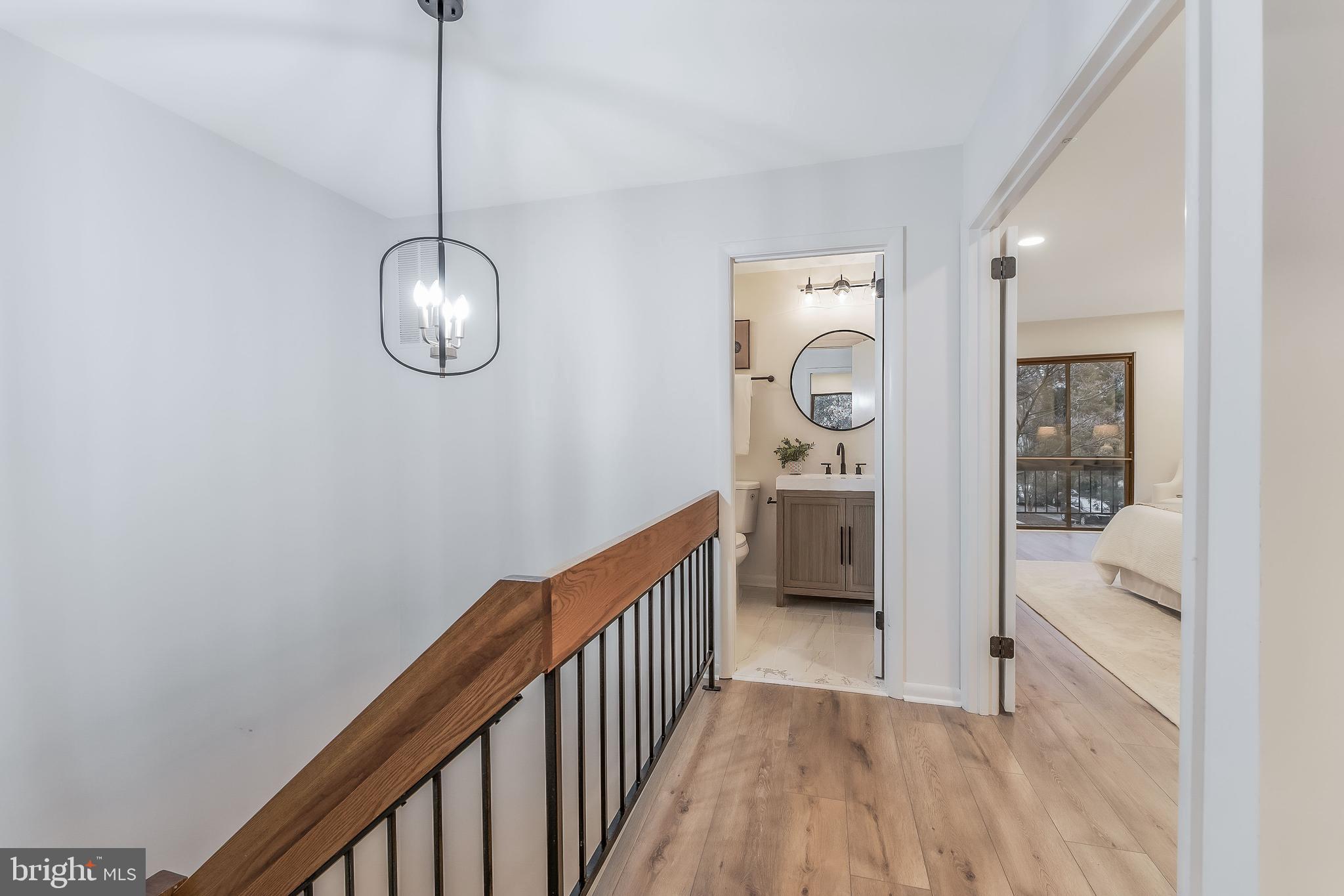 RESTON - Residential