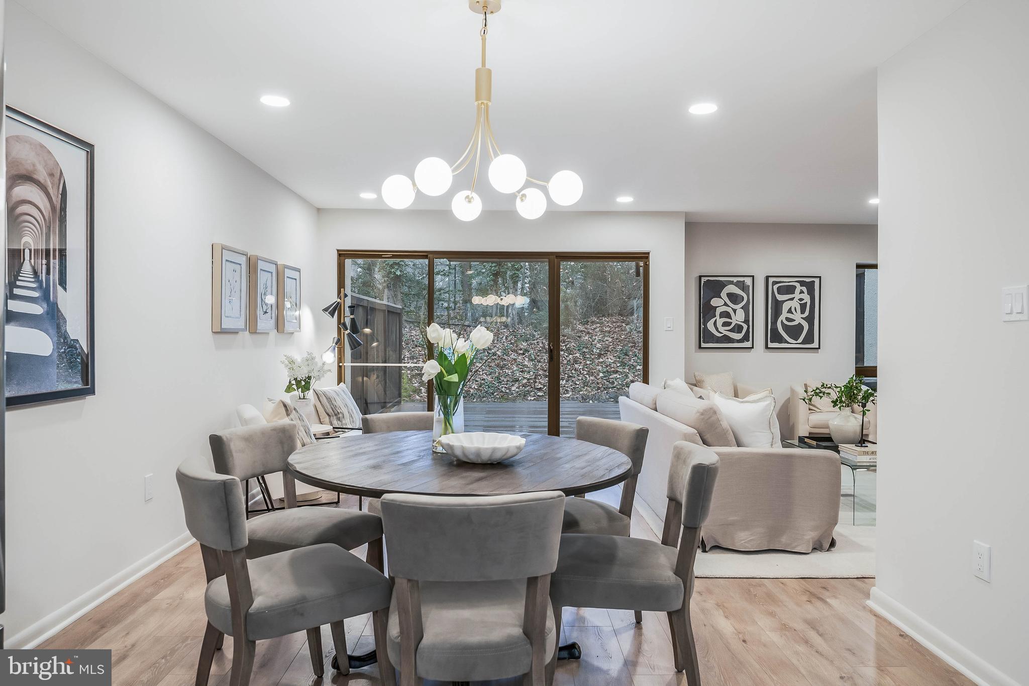 RESTON - Residential