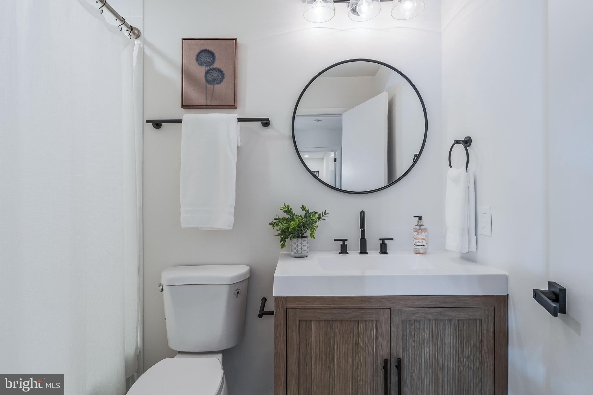 RESTON - Residential