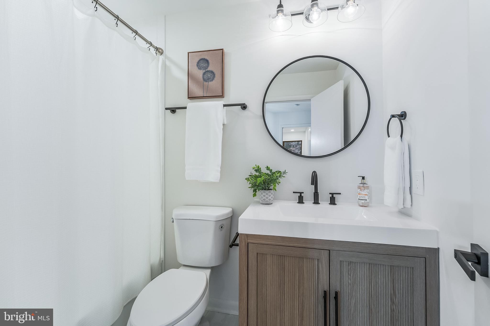 RESTON - Residential