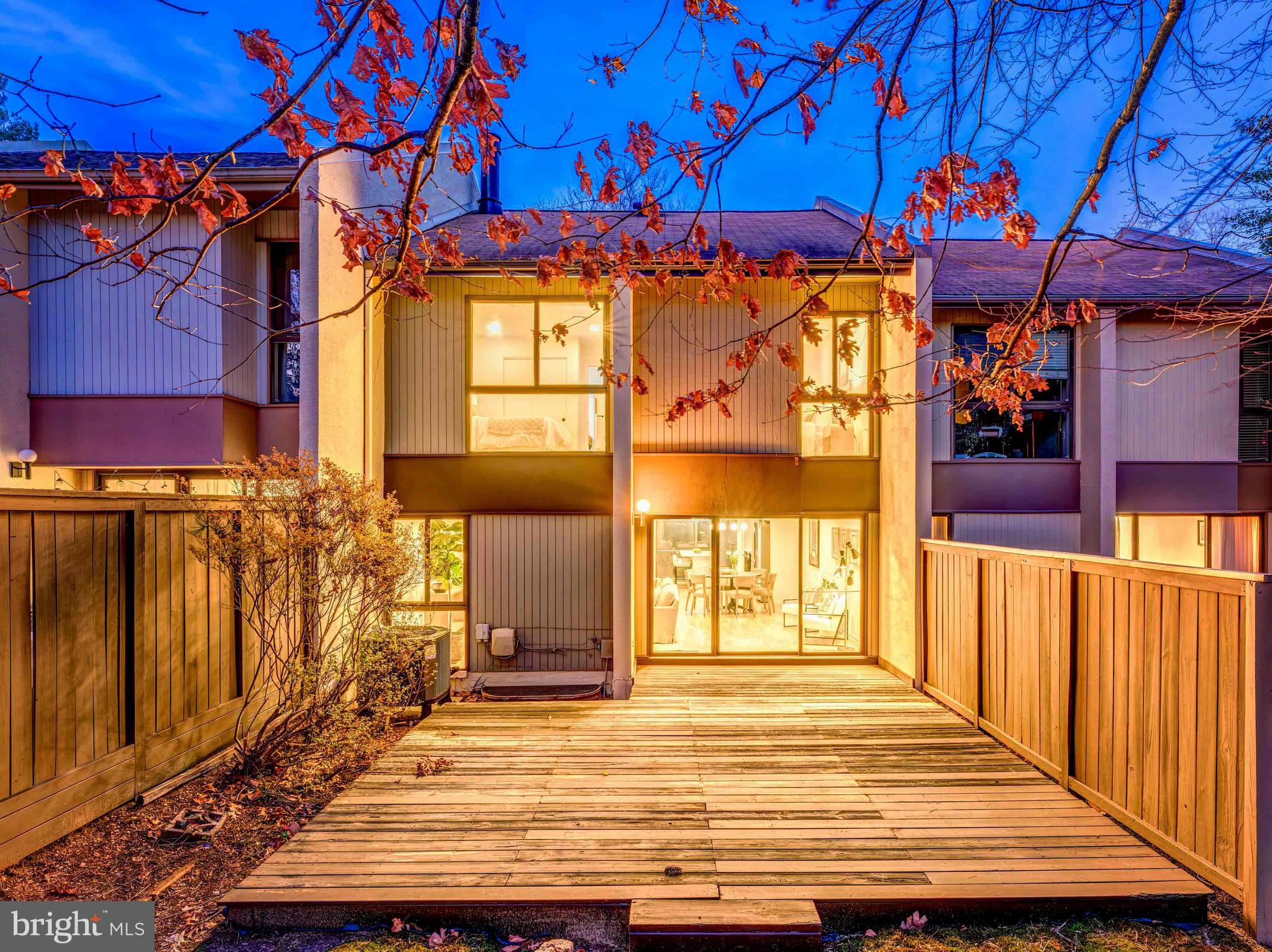 RESTON - Residential