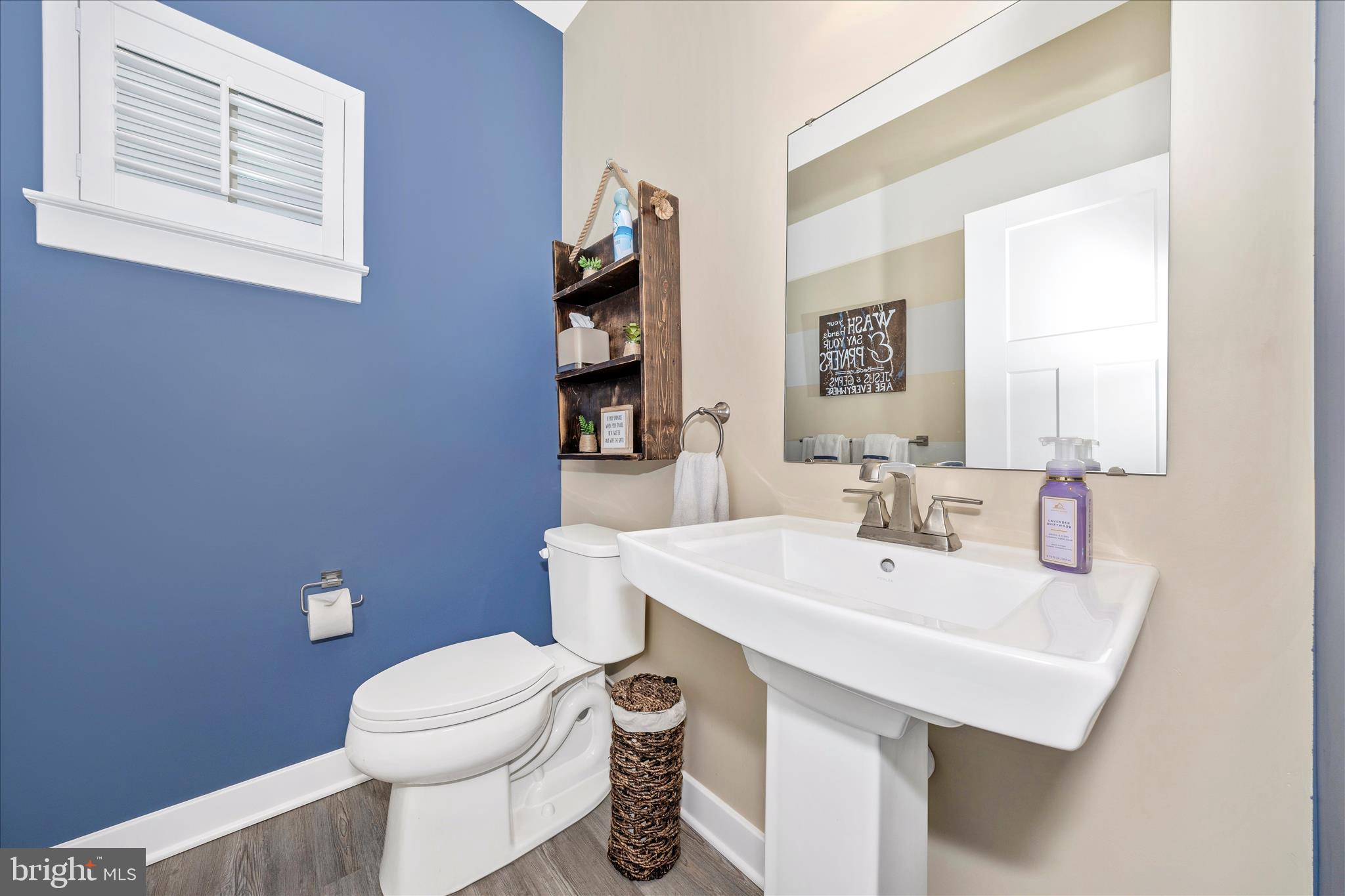 WOODRIDGE - Residential