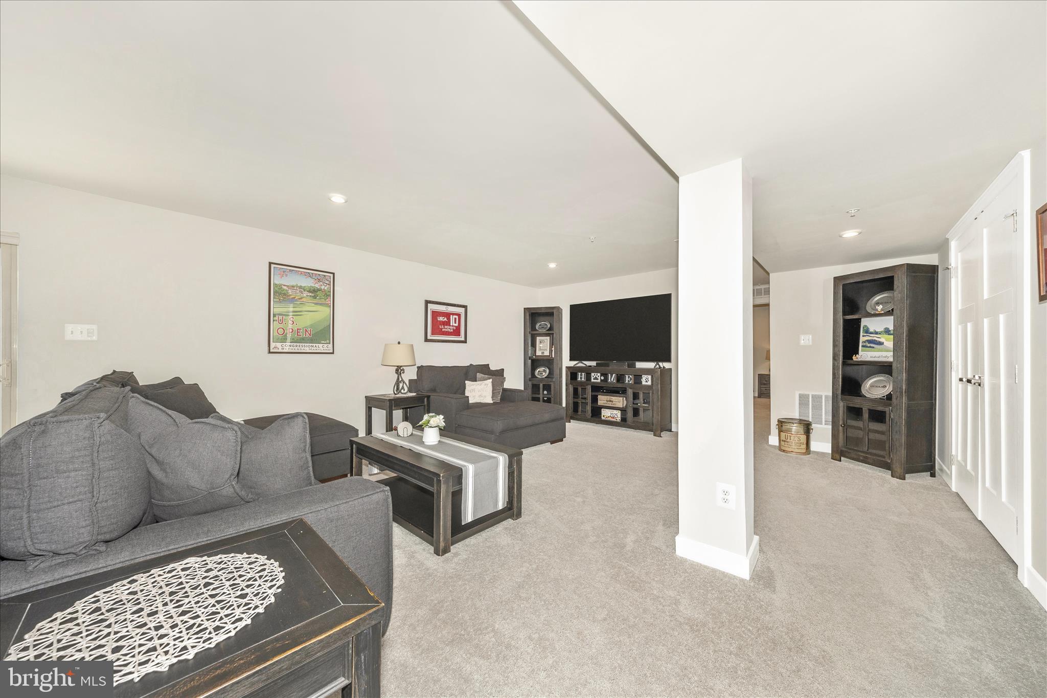 WOODRIDGE - Residential