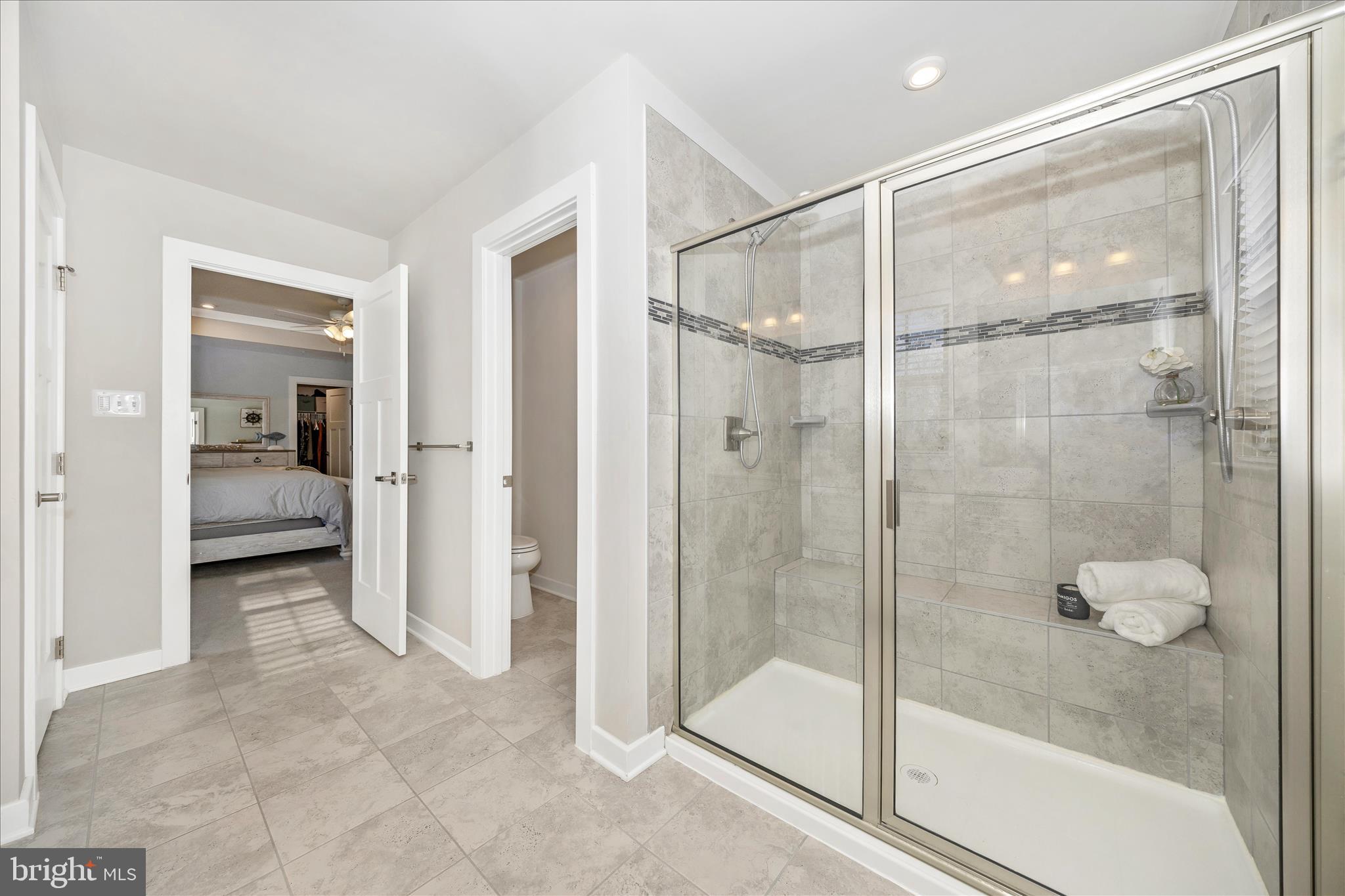 WOODRIDGE - Residential