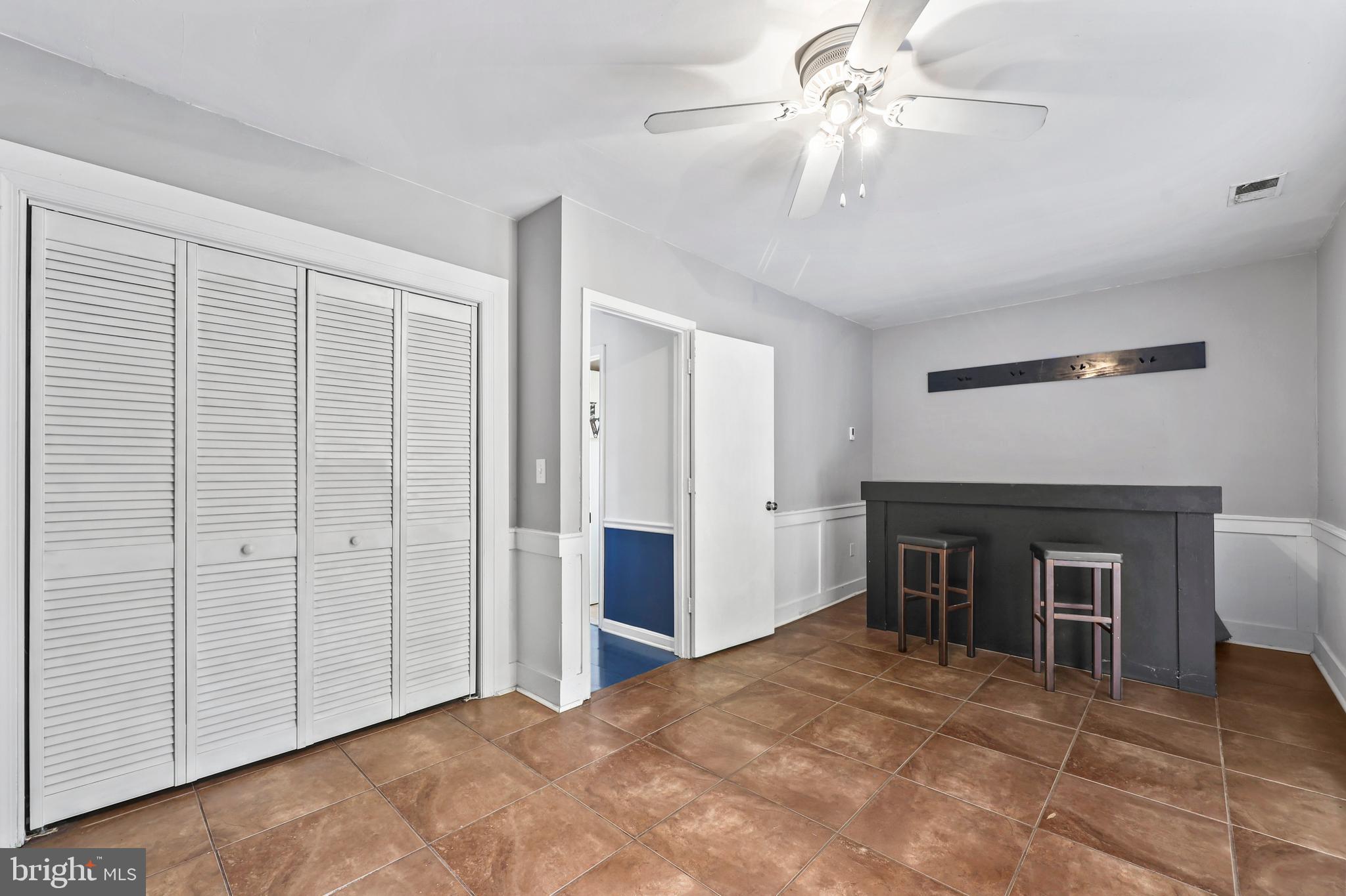 TOWN OF PURCELLVILLE - Residential