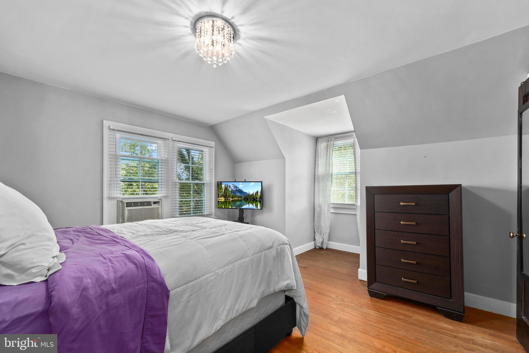 TOWN OF PURCELLVILLE - Residential