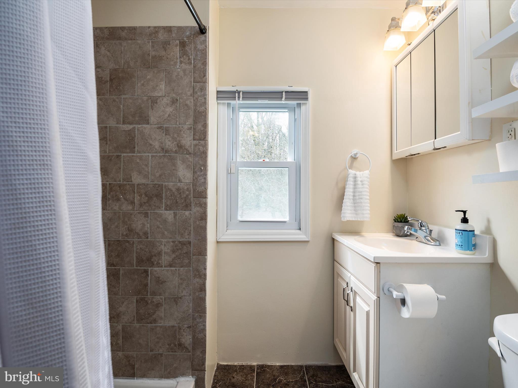 BEVERLEY BEACH - Residential