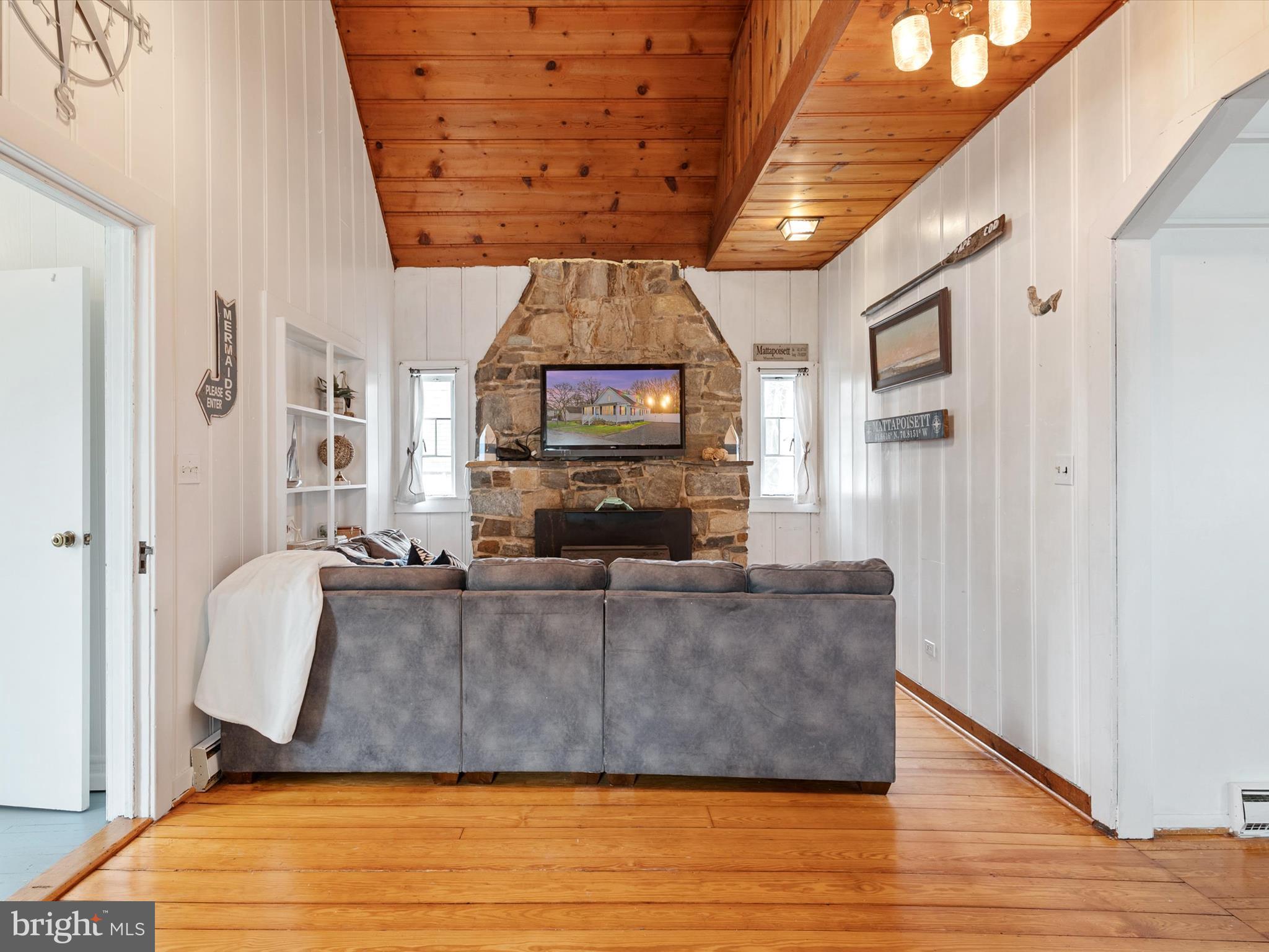 BEVERLEY BEACH - Residential