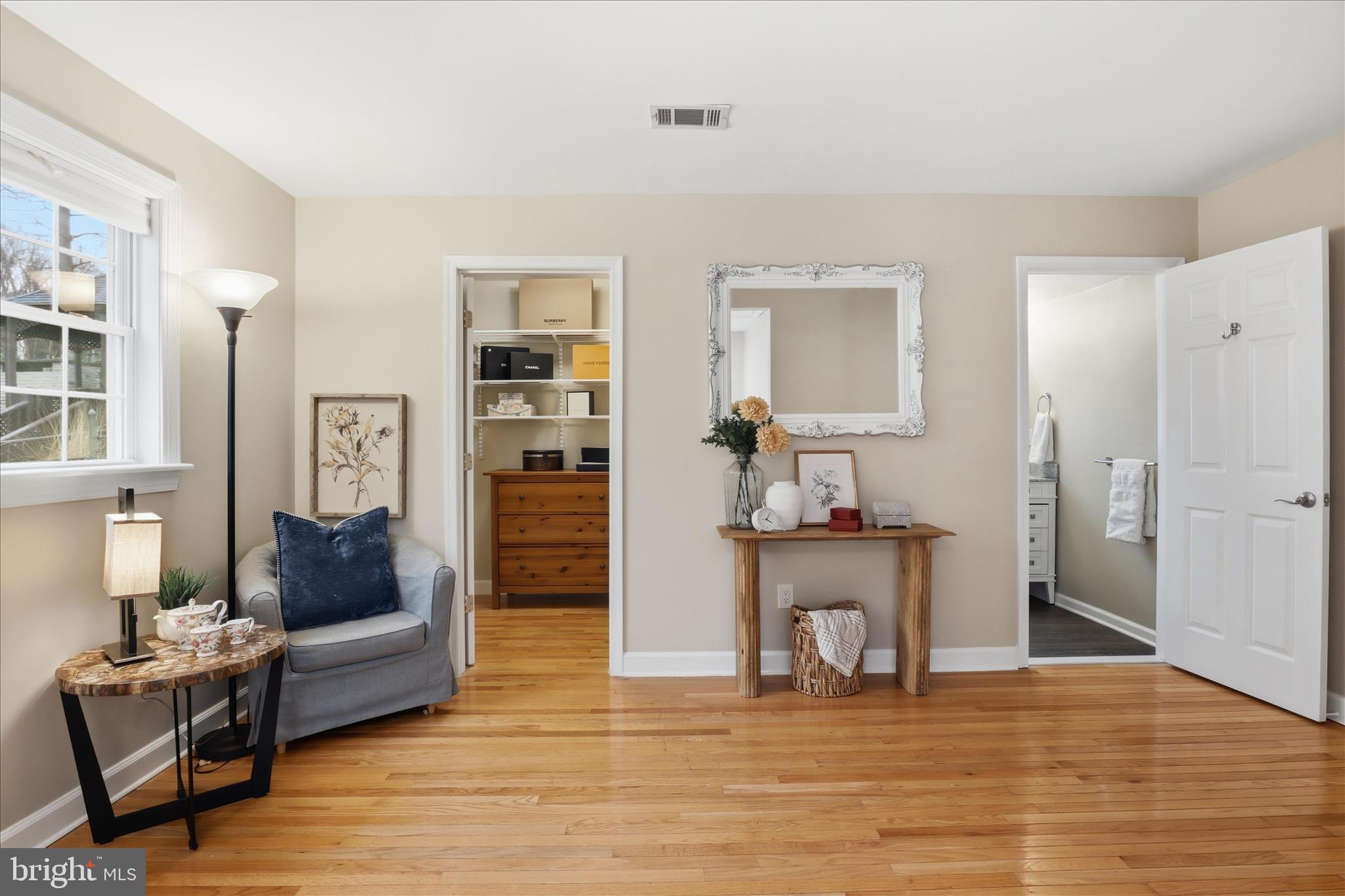 KINGS PARK - Residential