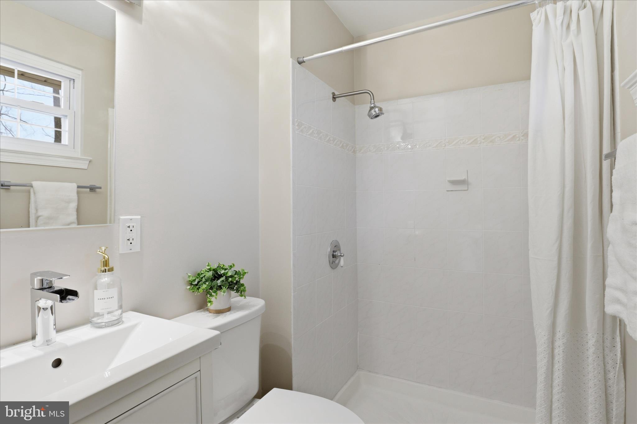 KINGS PARK - Residential