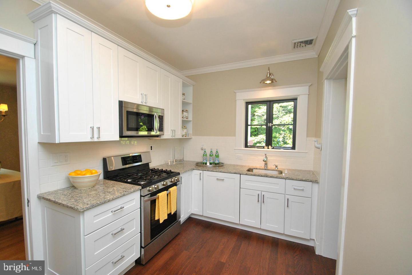 KINGSVILLE - Residential Lease