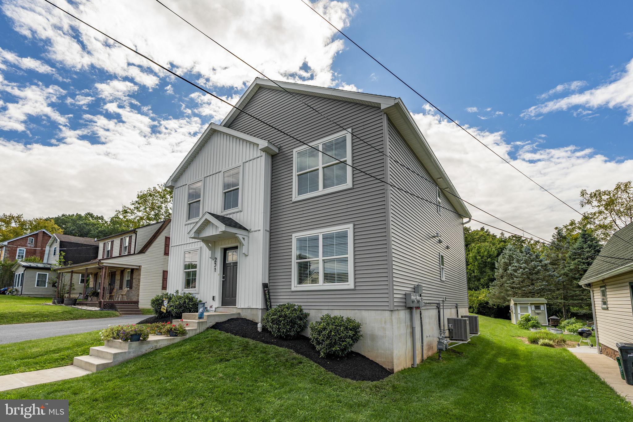 231 E FULTON STREET