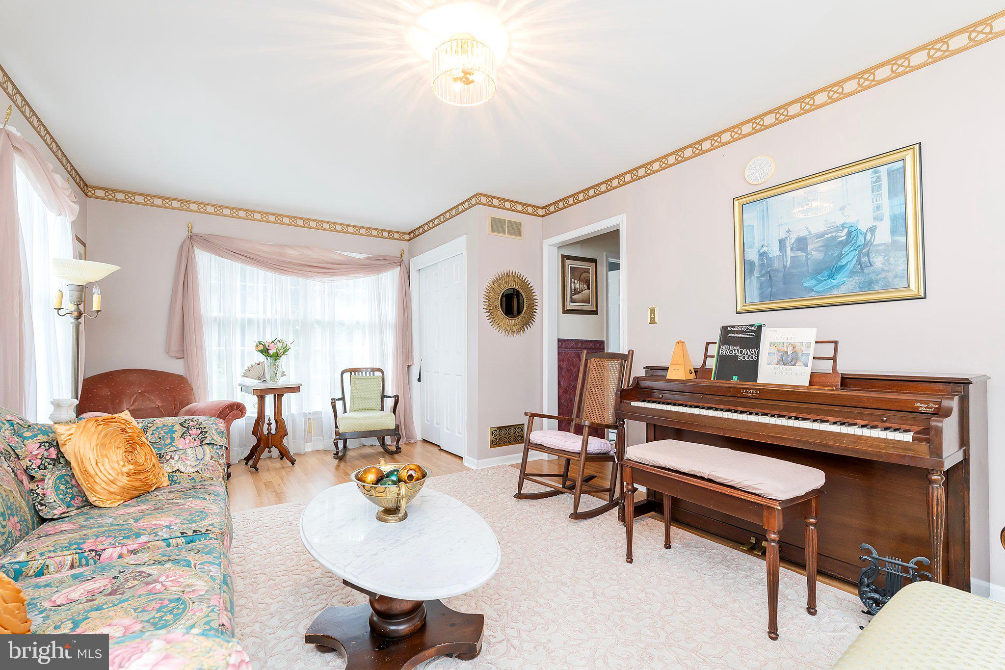 BRIARWOOD - Residential