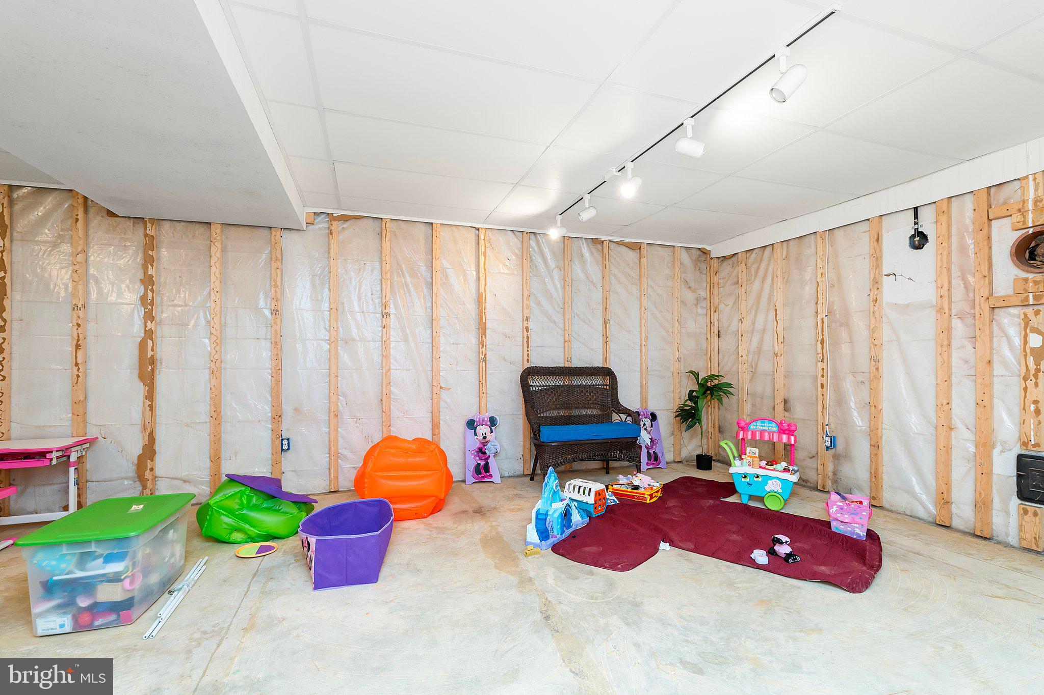 BRIARWOOD - Residential