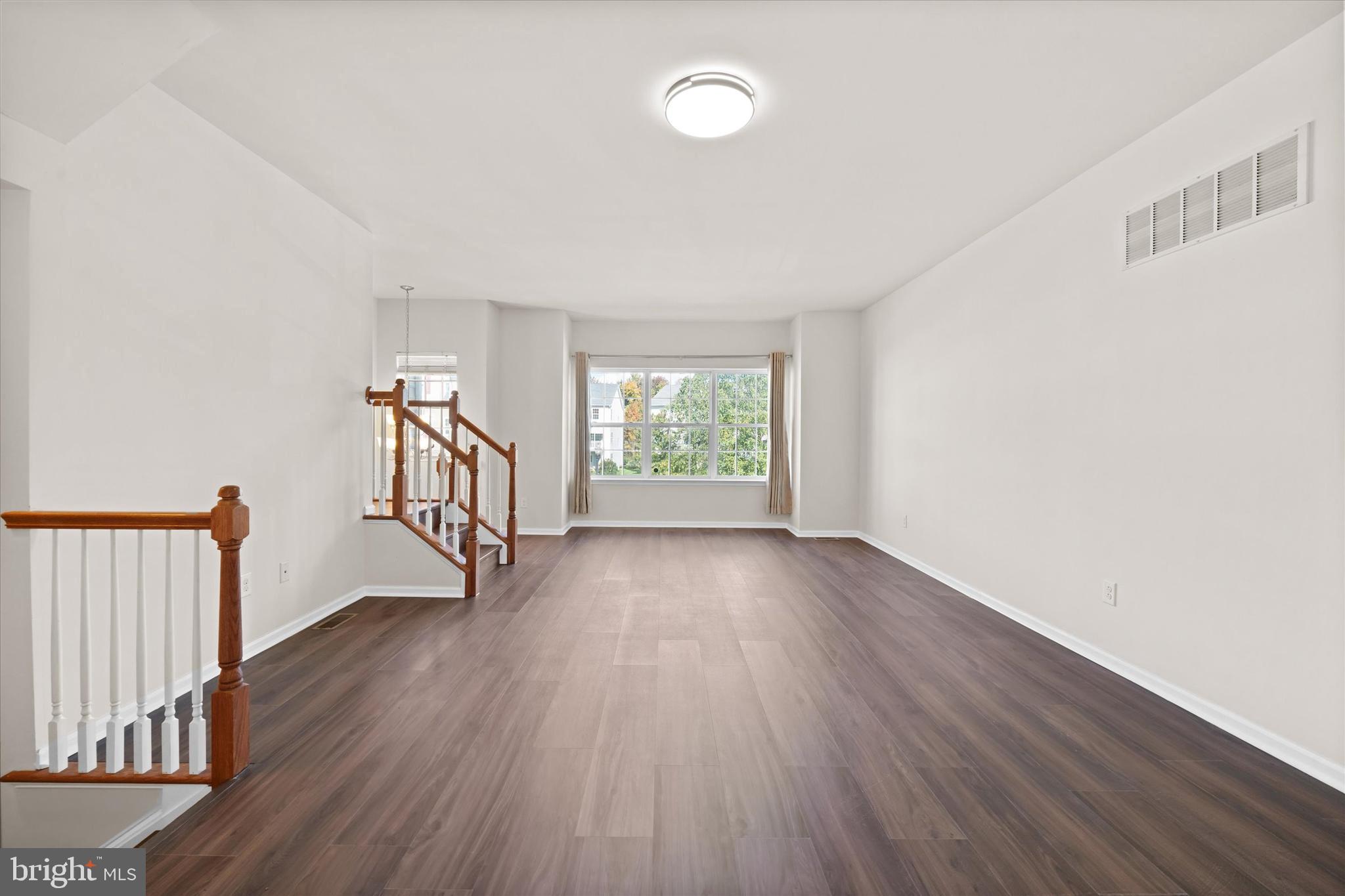 609 JACOBSEN CIRCLE 148