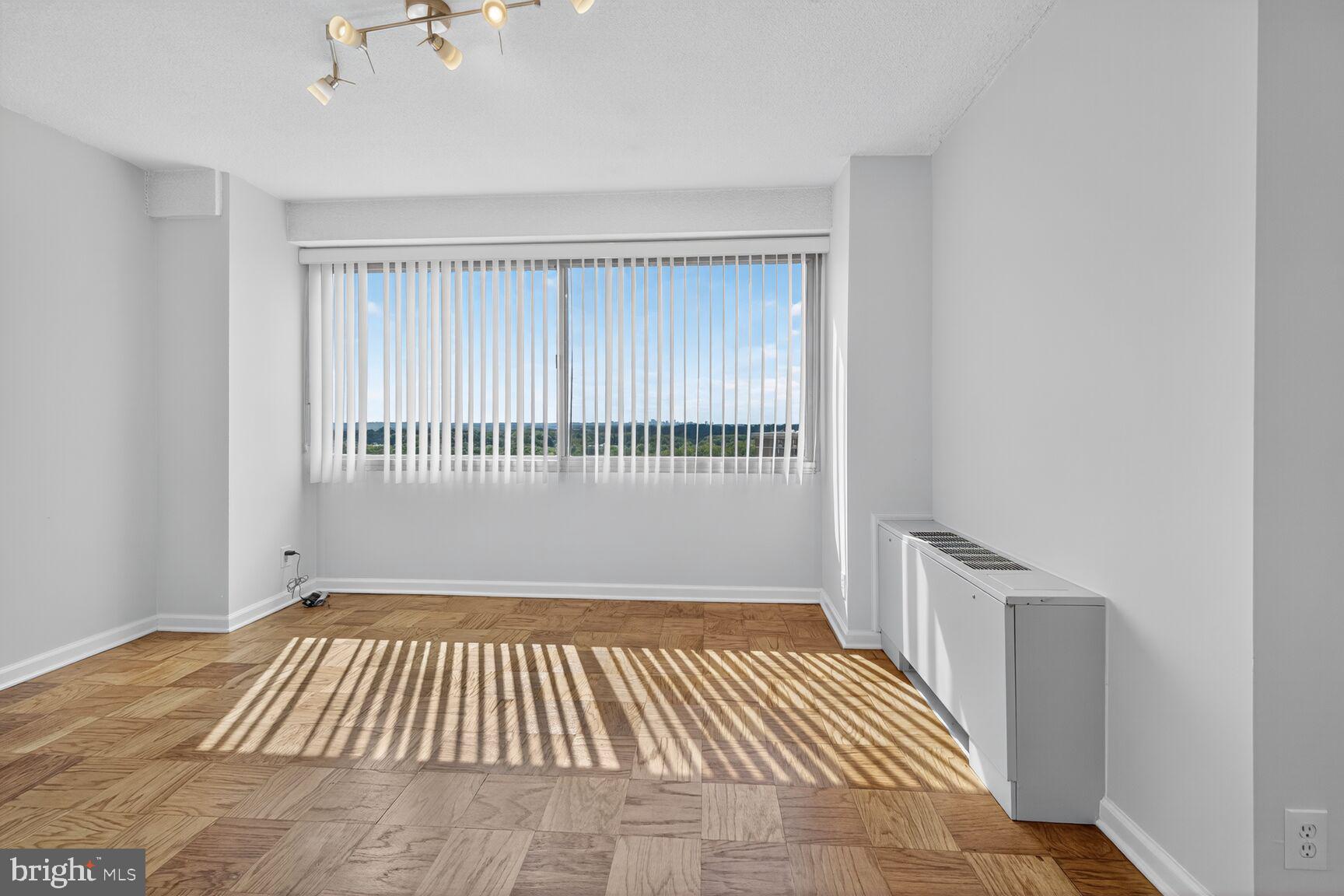 FRIENDSHIP HEIGHTS - Residential