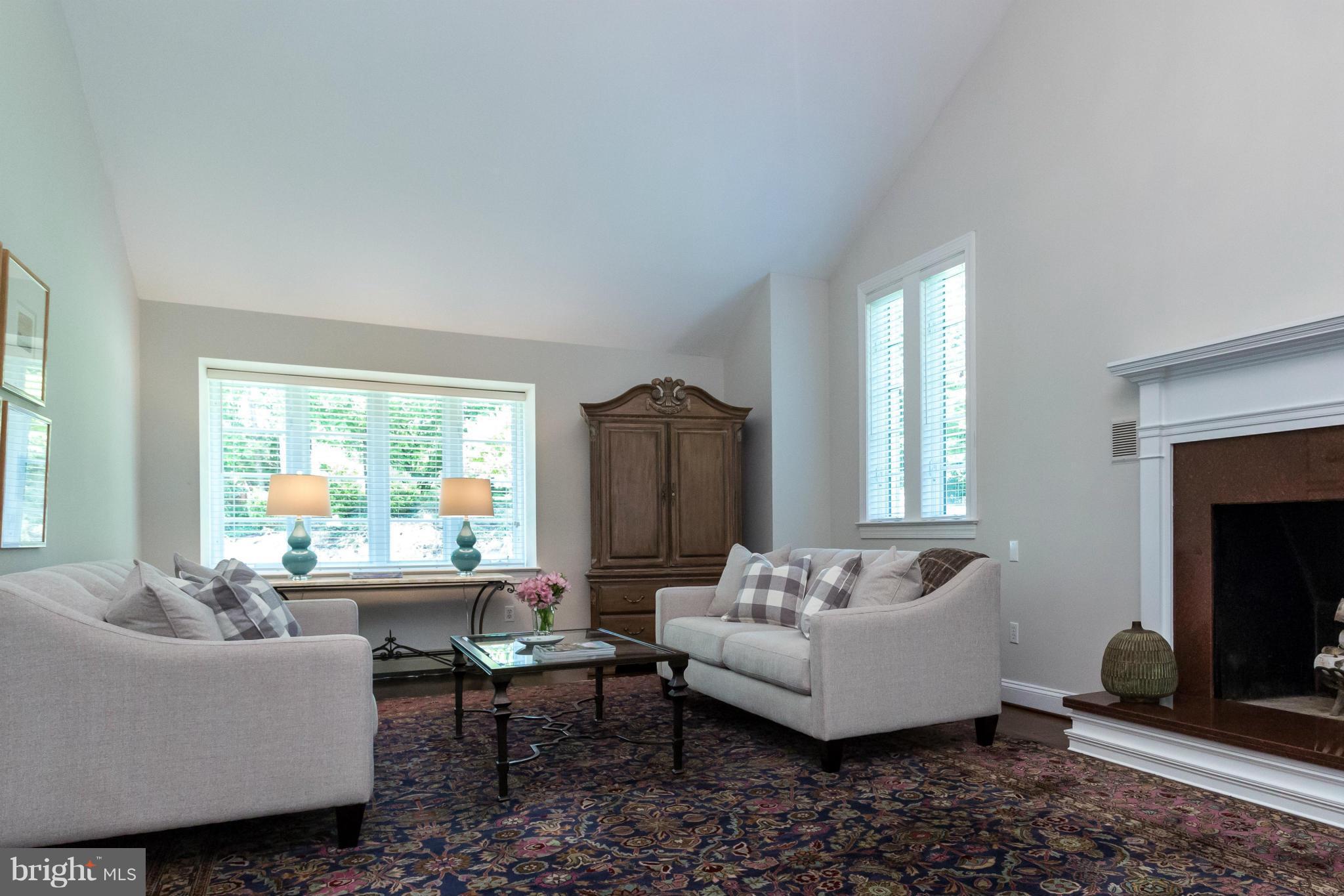 LANGLEY FOREST - Residential