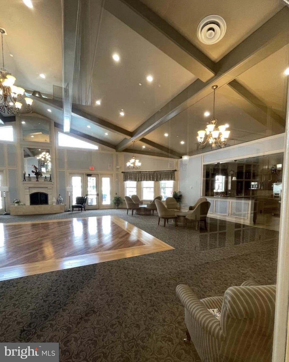 SPRING ARBOR - Residential