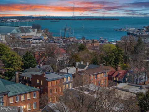 146 DUKE OF GLOUCESTER STREET ANNAPOLIS MD 21401