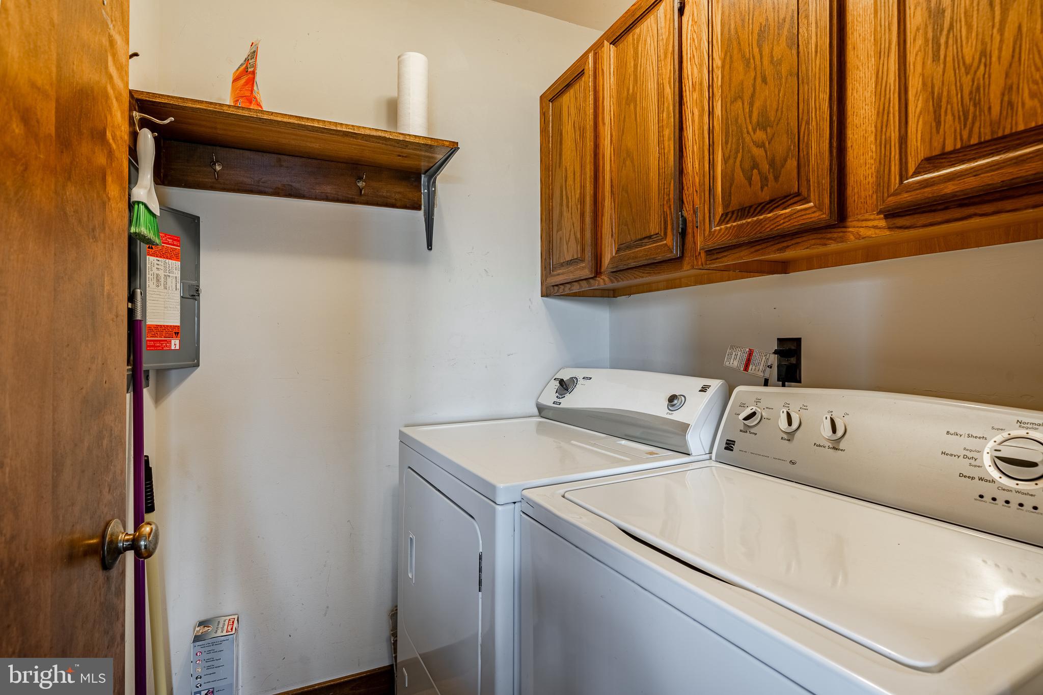 CHESHIRE HUNT - Residential