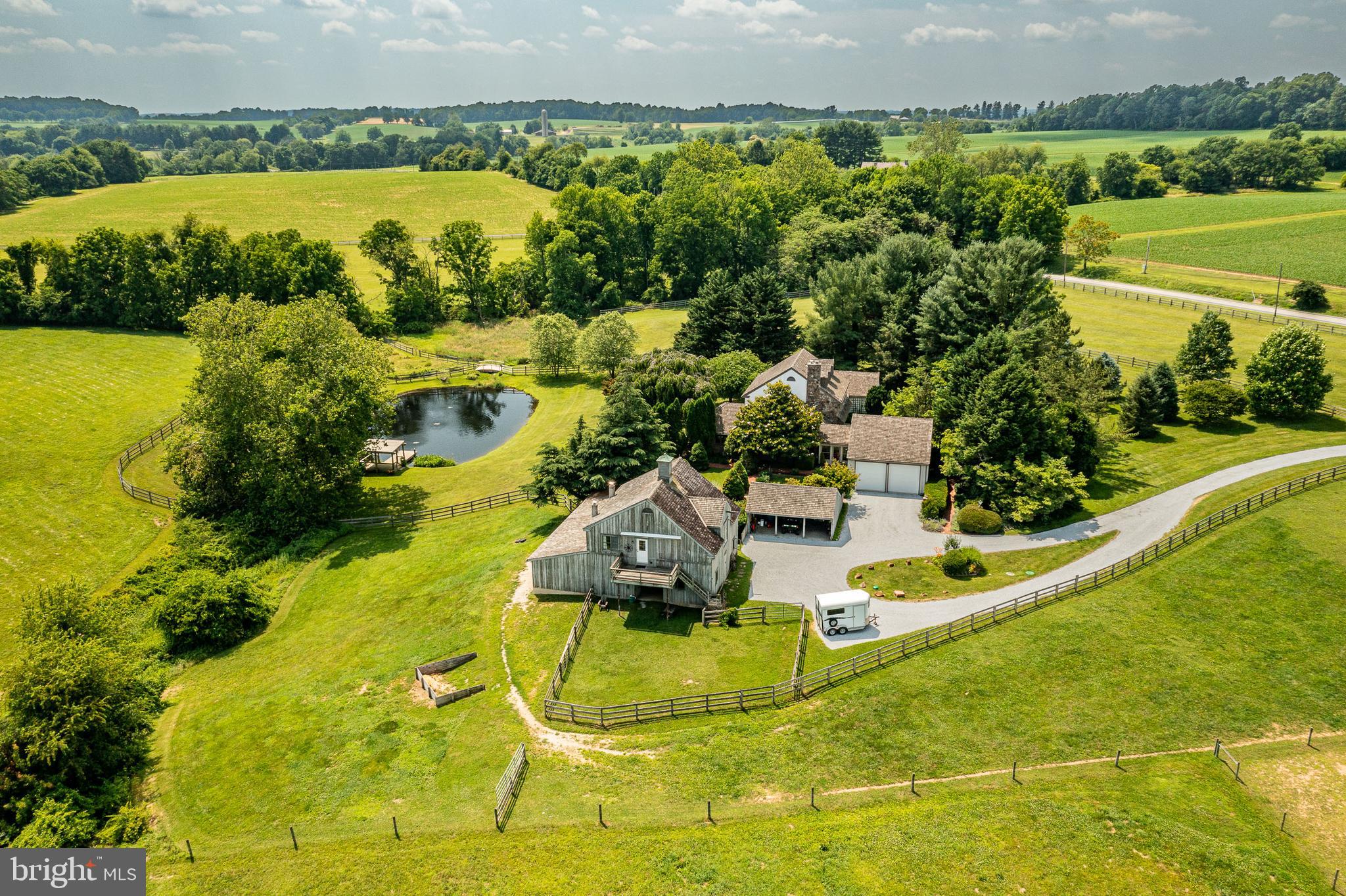 CHESHIRE HUNT - Residential