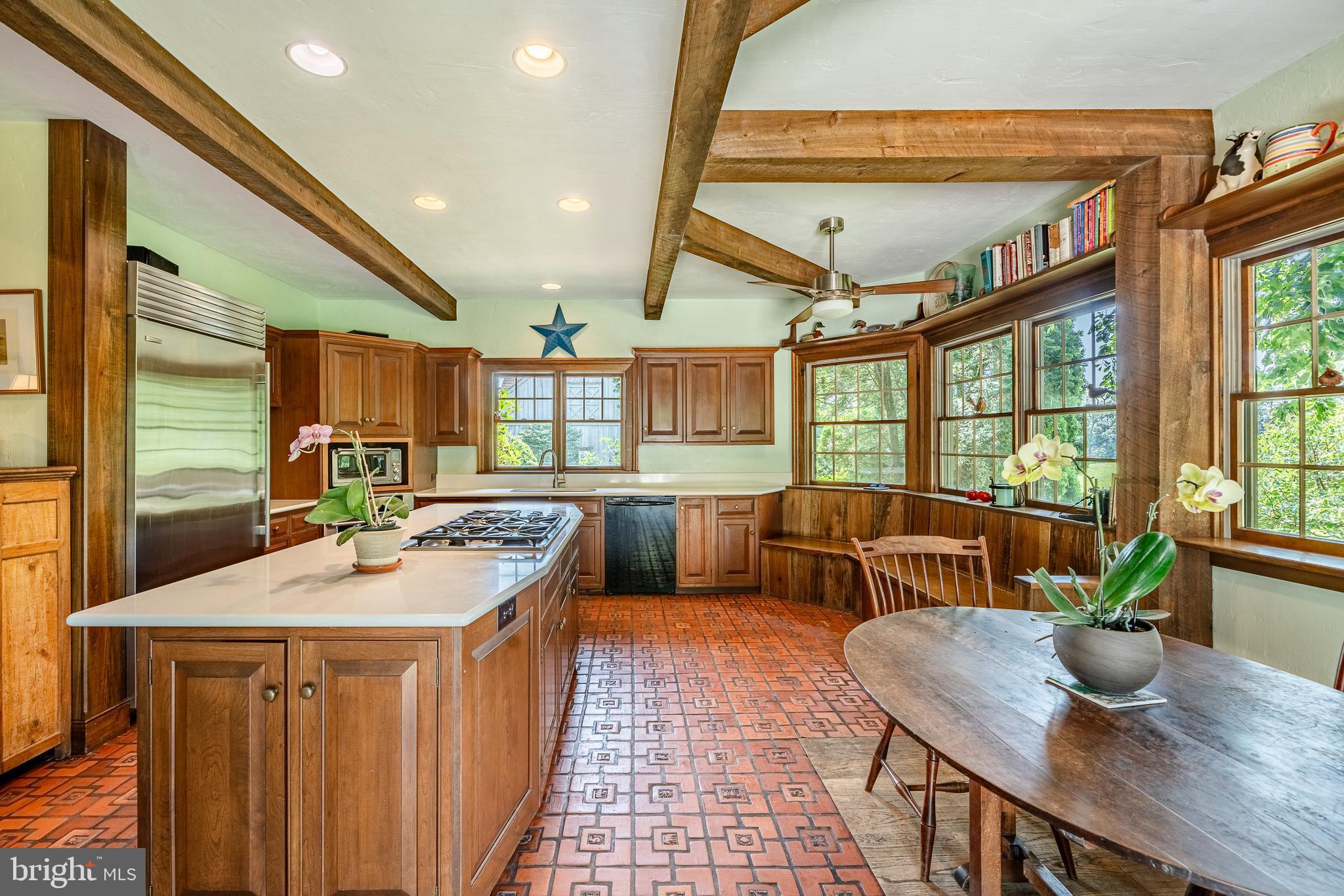 CHESHIRE HUNT - Residential