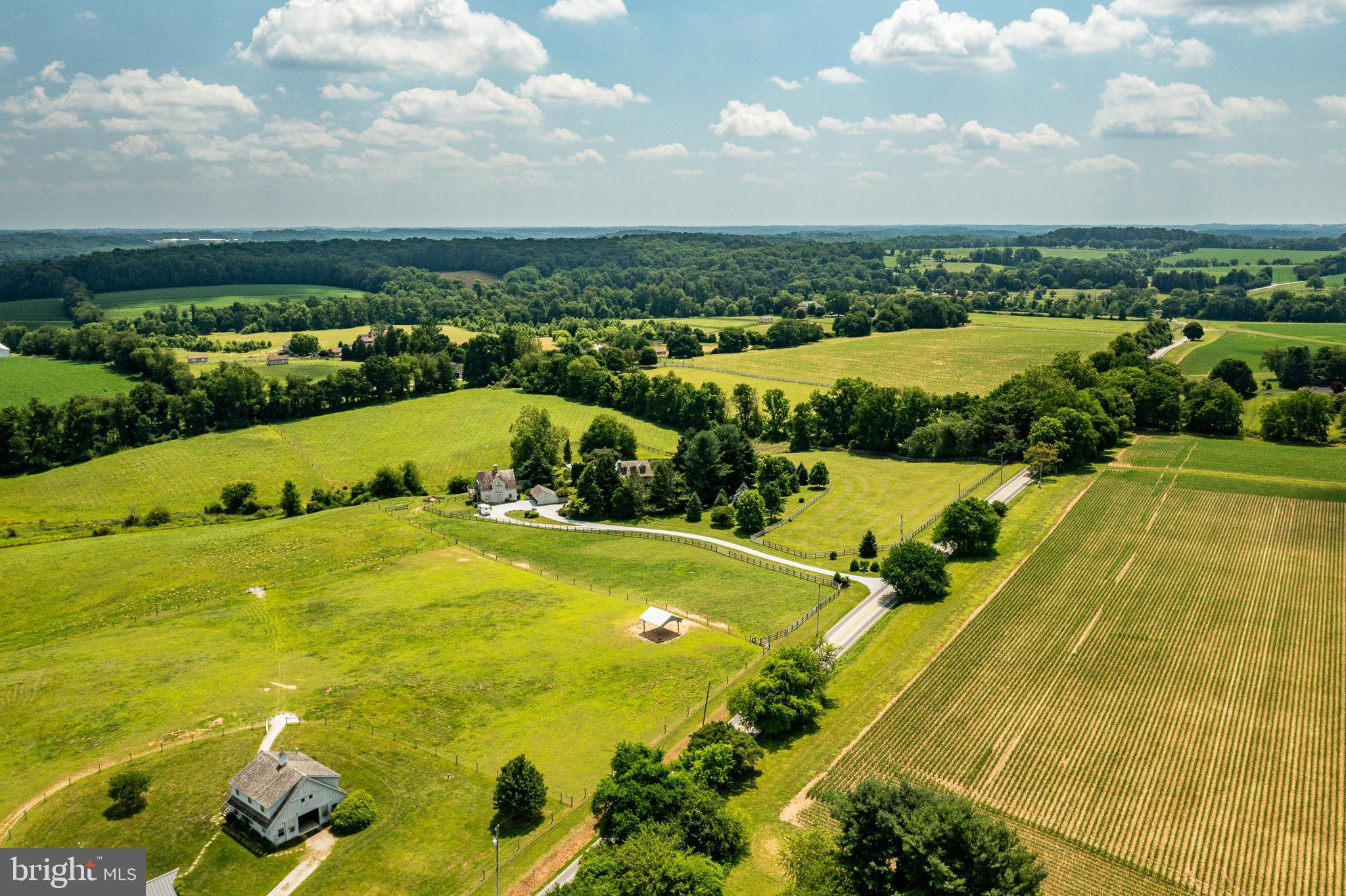 CHESHIRE HUNT - Residential