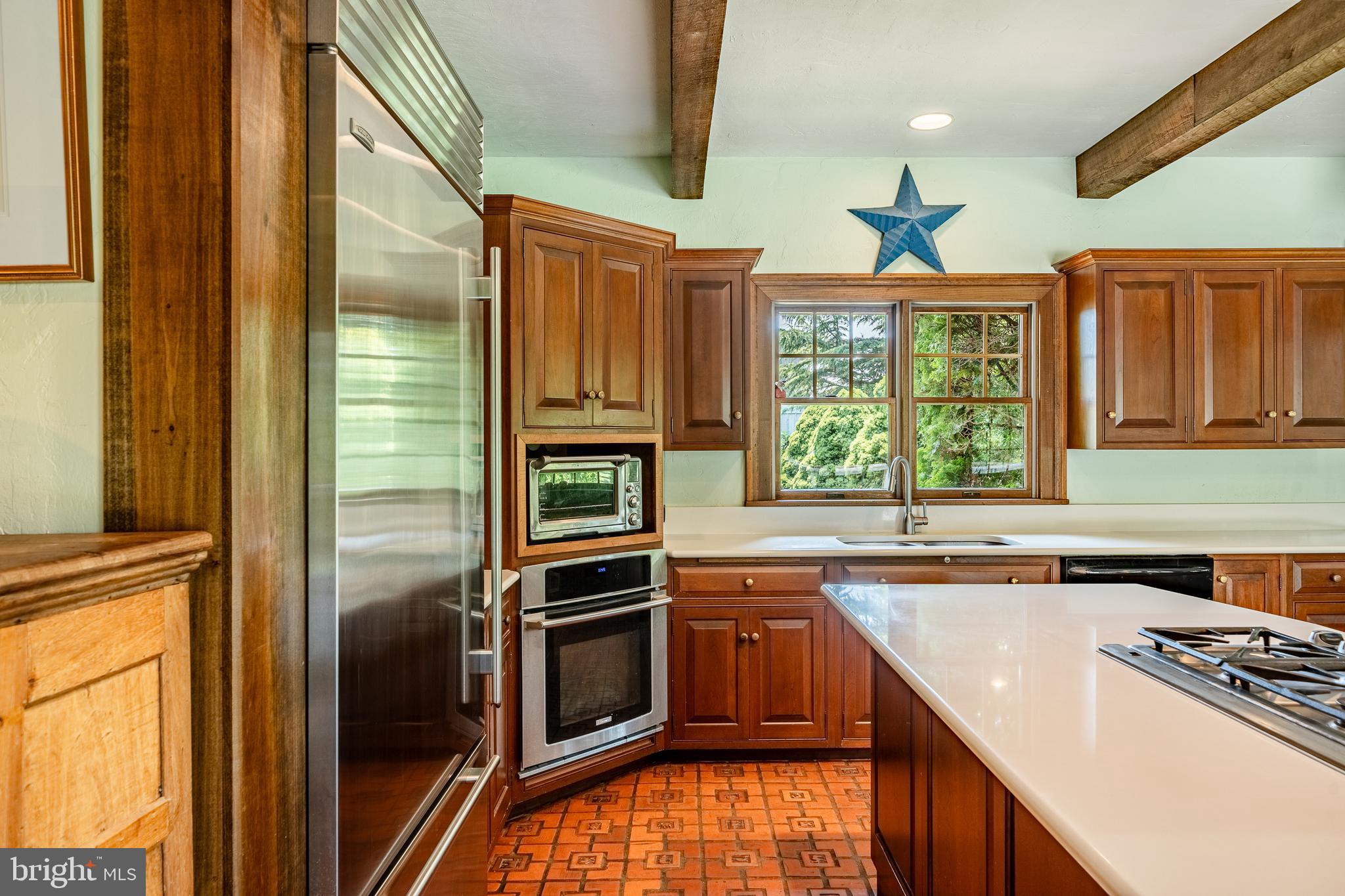 CHESHIRE HUNT - Residential