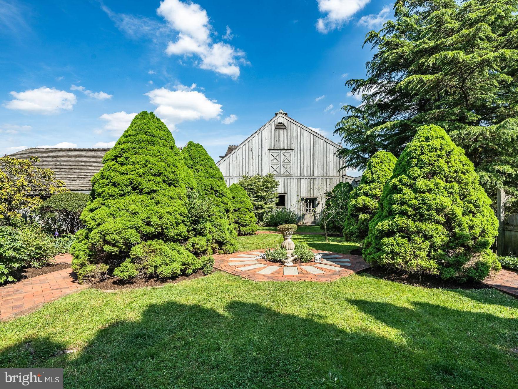 CHESHIRE HUNT - Residential