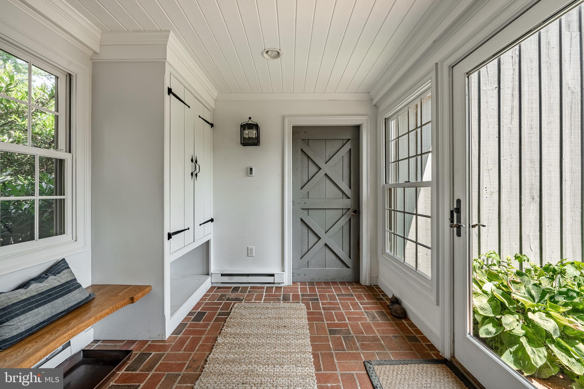 CHESHIRE HUNT - Residential