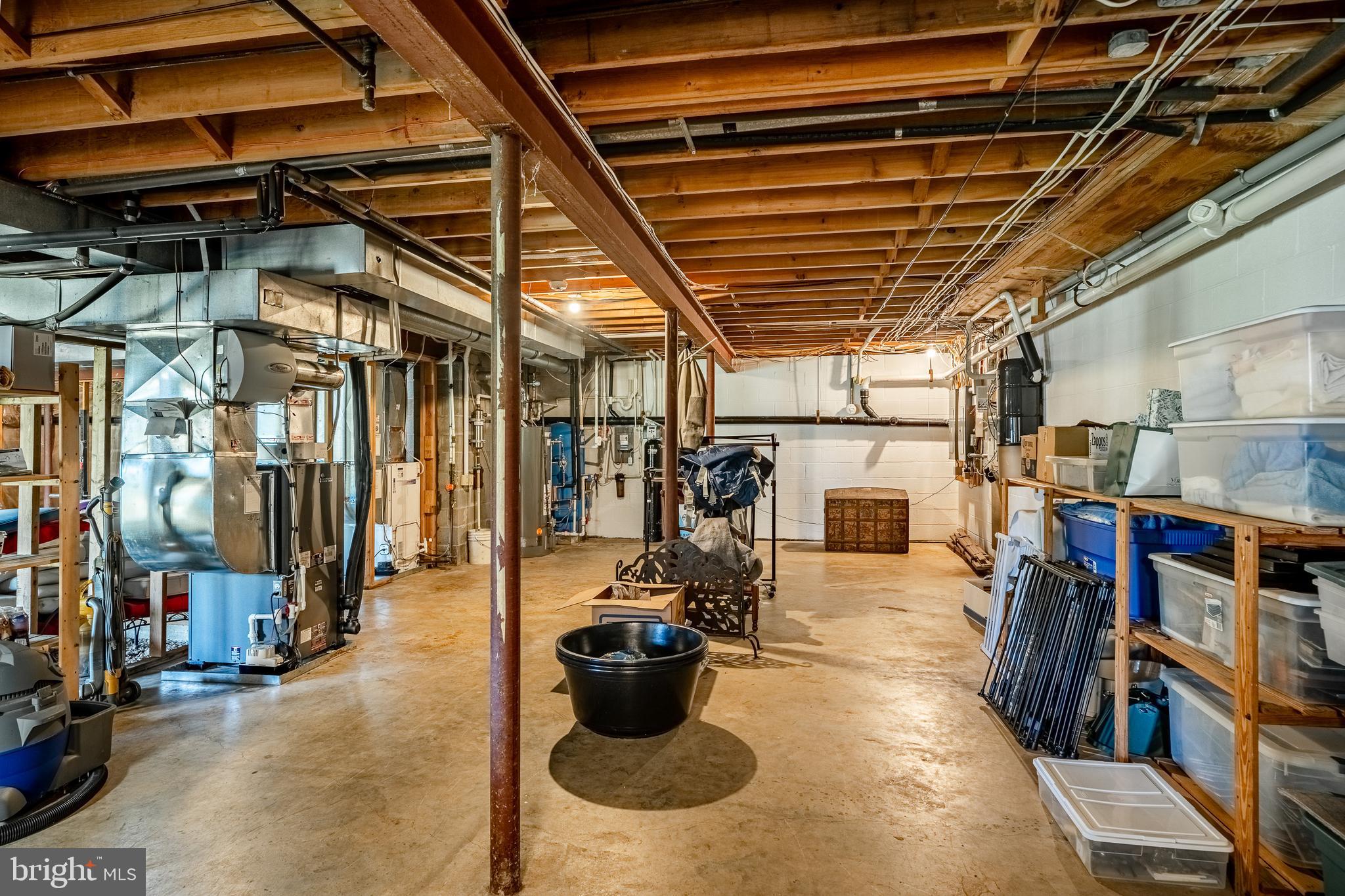 CHESHIRE HUNT - Residential