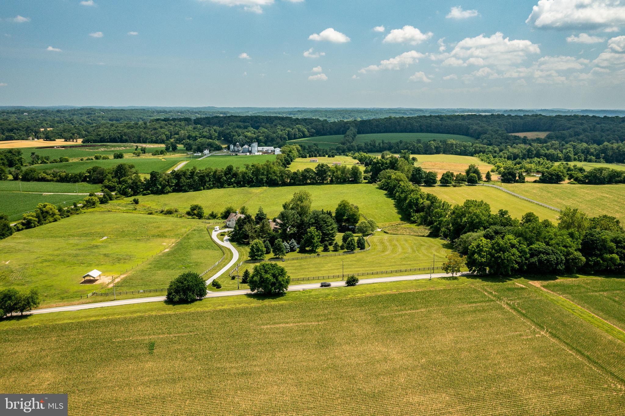 CHESHIRE HUNT - Residential