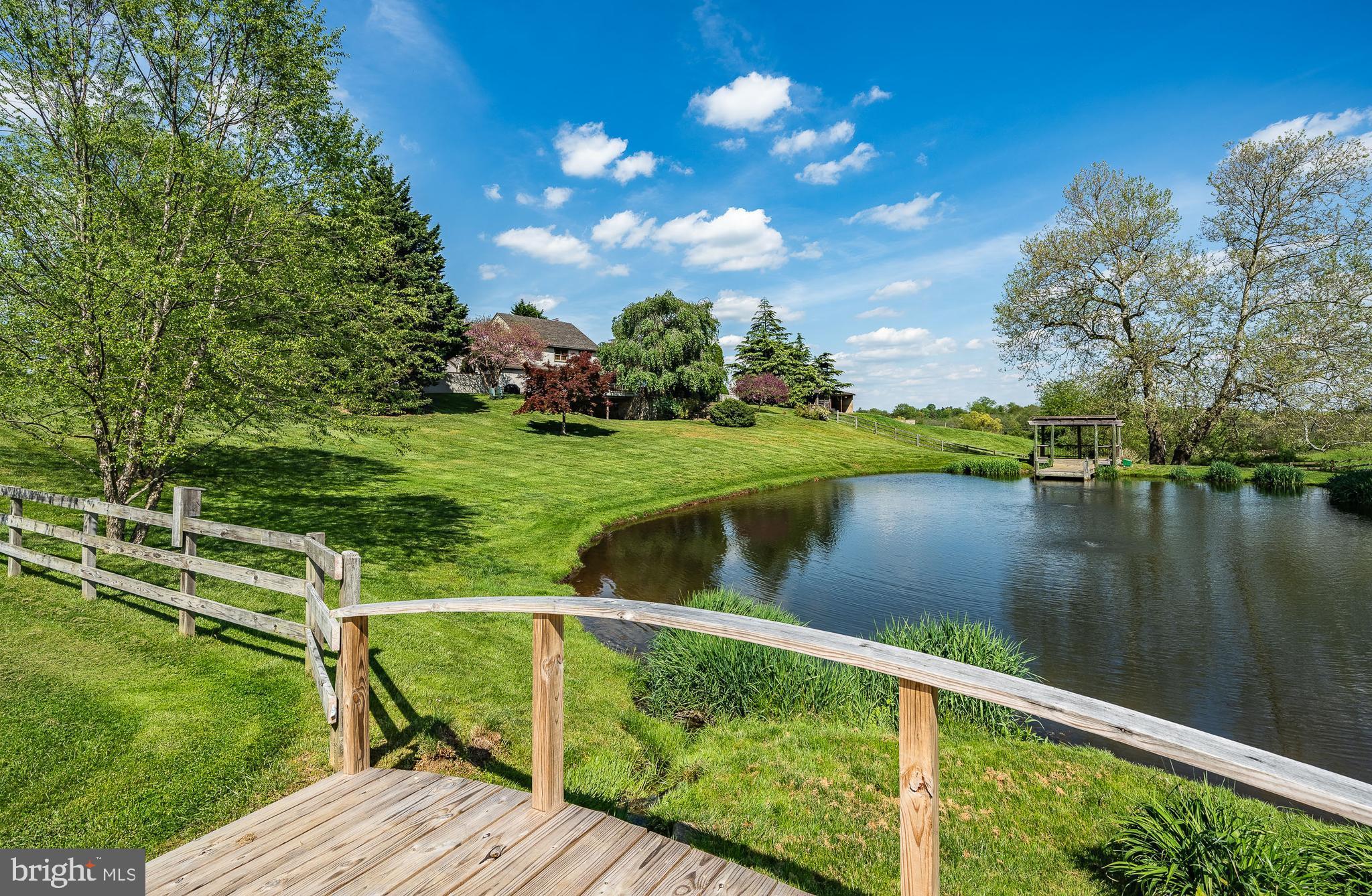 CHESHIRE HUNT - Residential