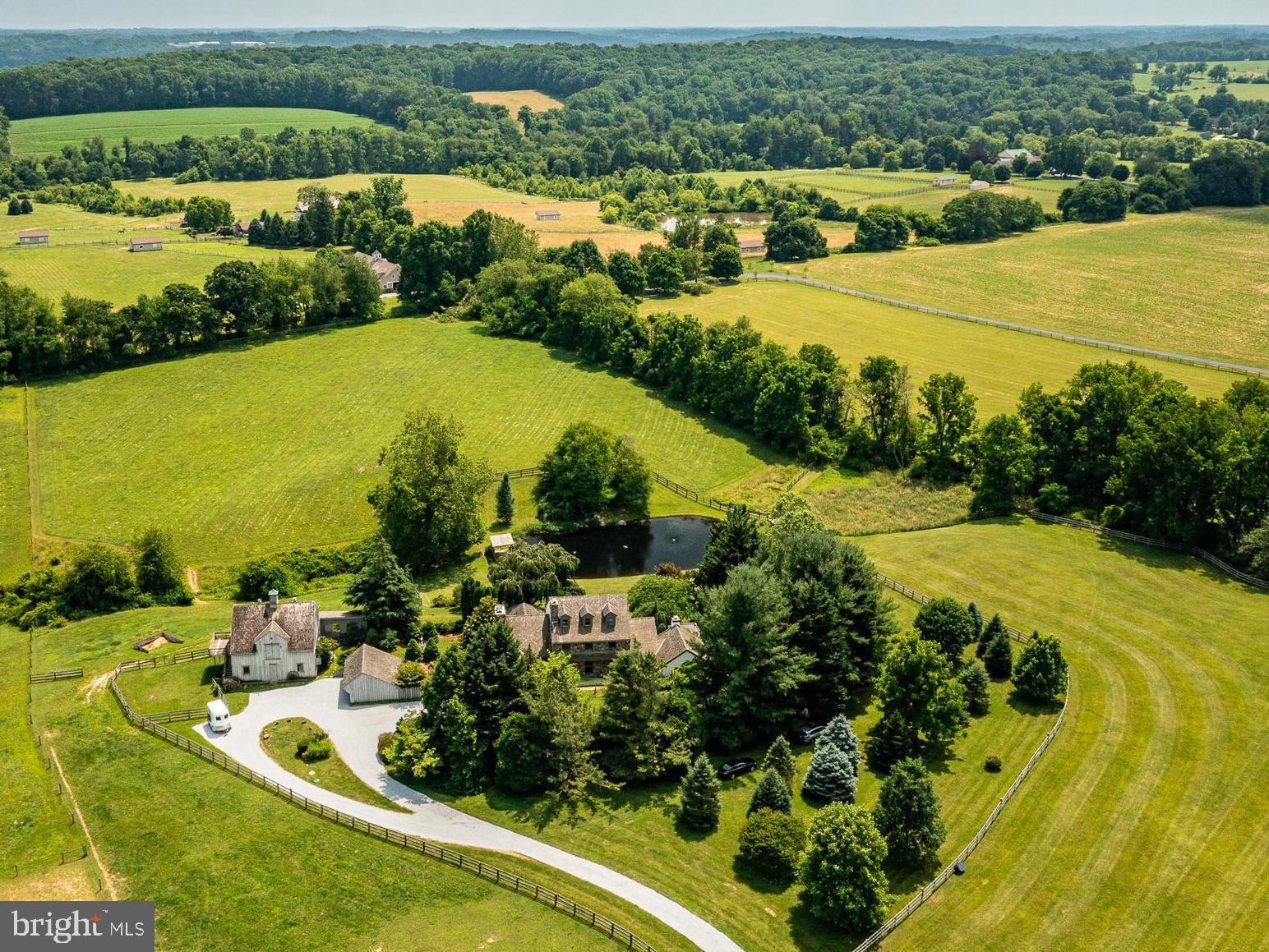 CHESHIRE HUNT - Residential