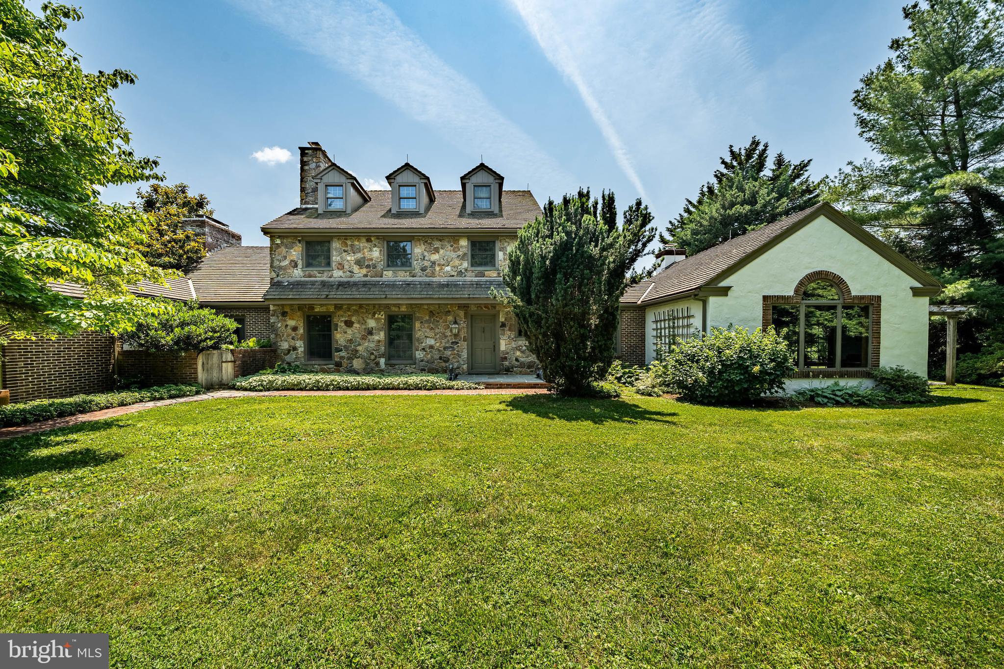 CHESHIRE HUNT - Residential