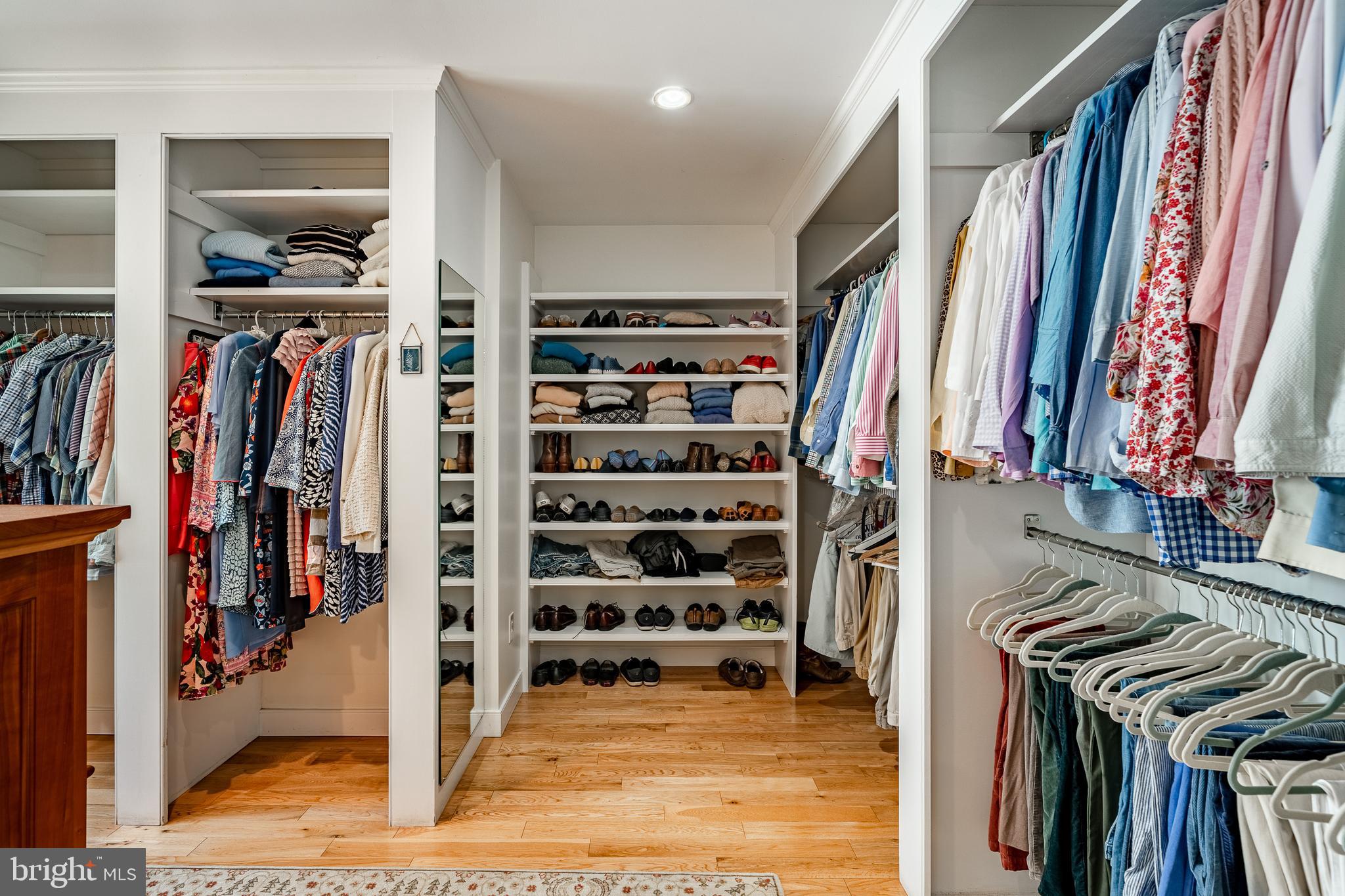 CHESHIRE HUNT - Residential