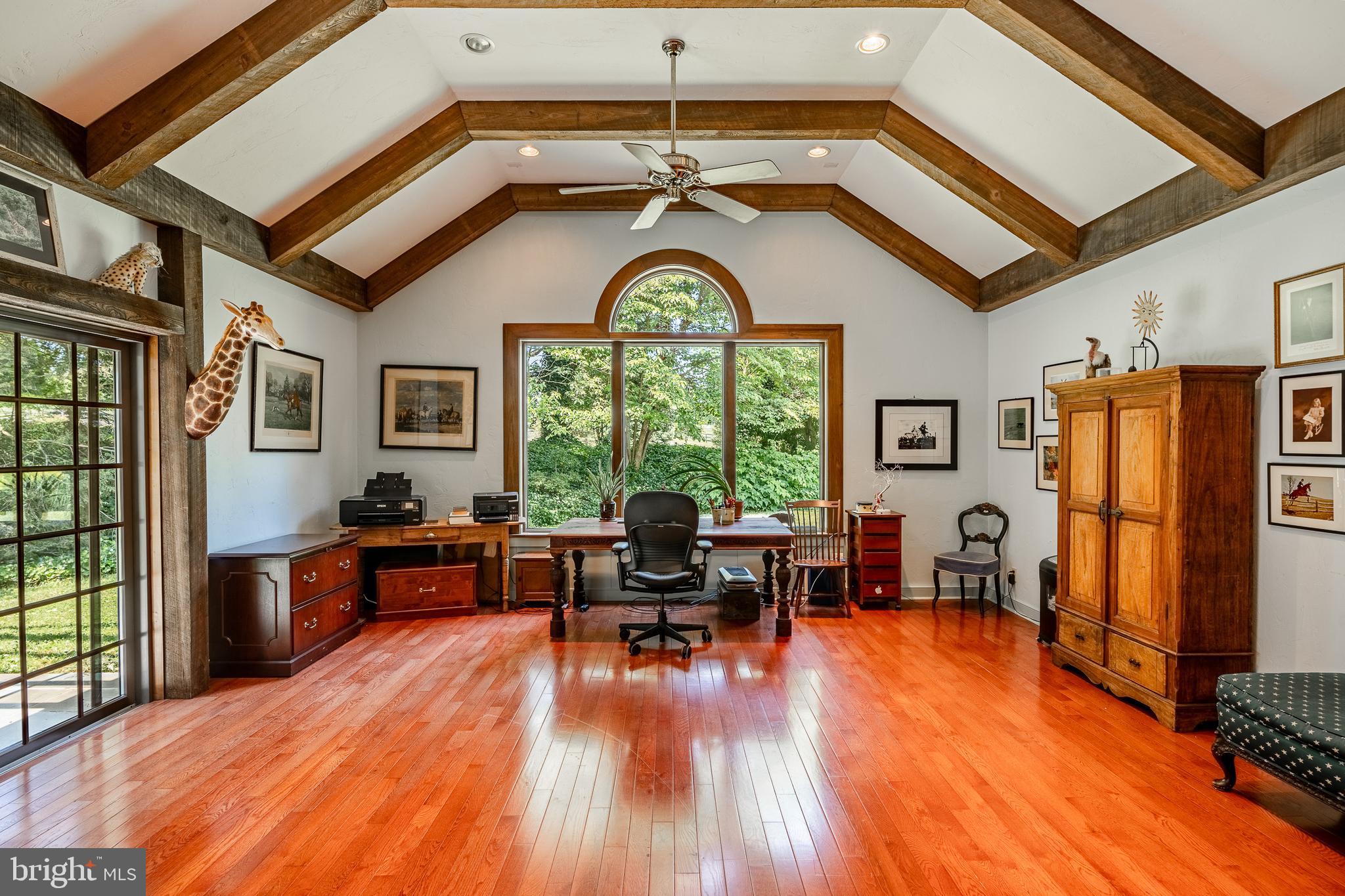 CHESHIRE HUNT - Residential