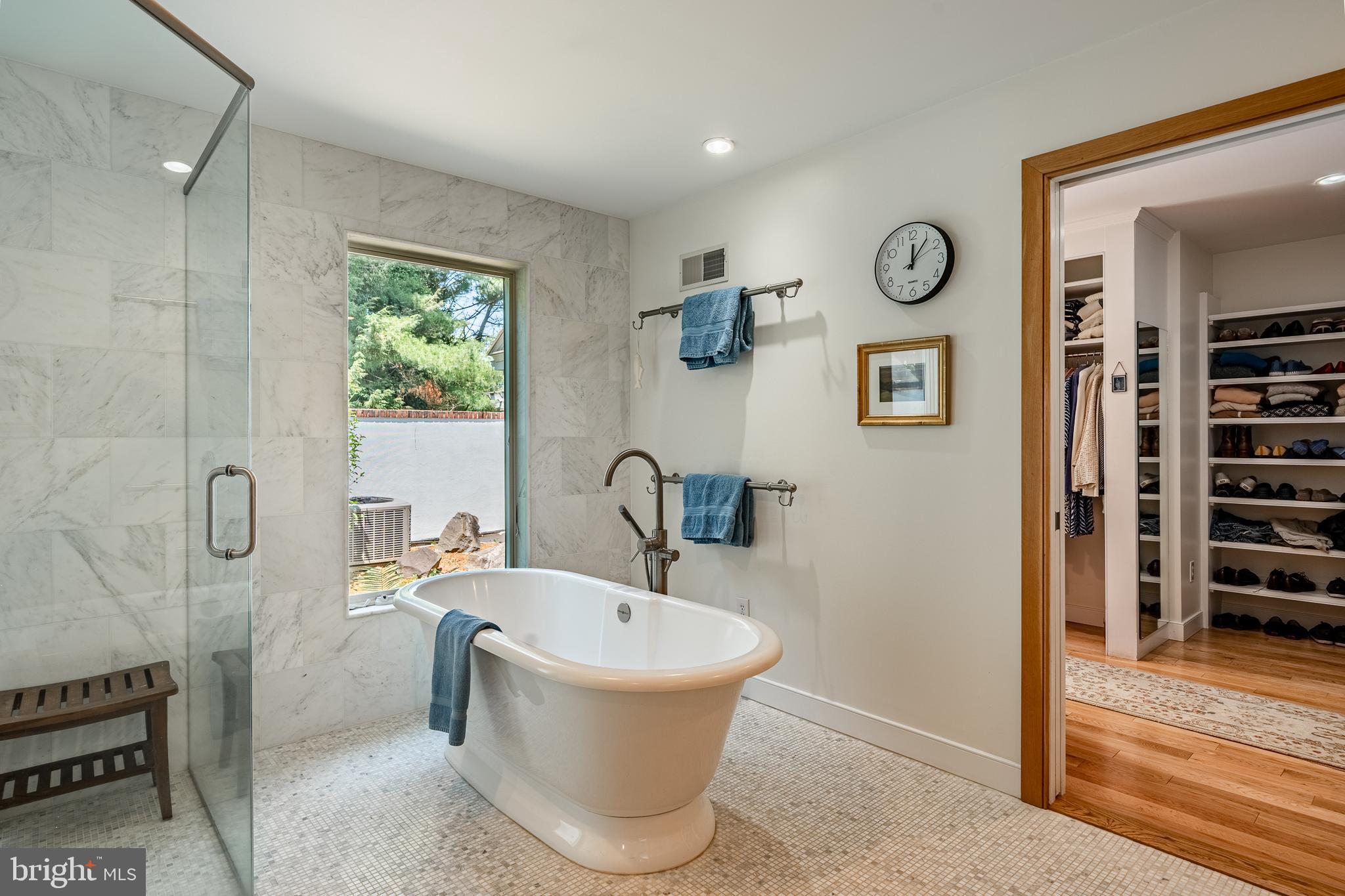 CHESHIRE HUNT - Residential