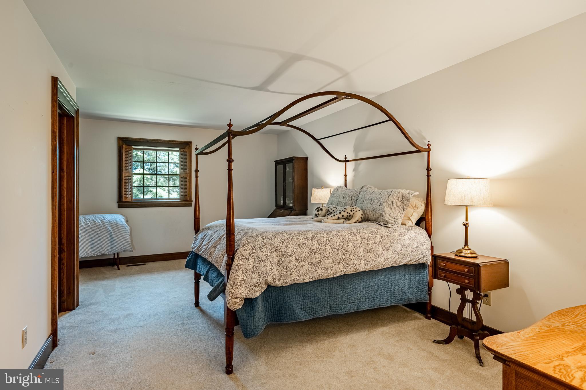 CHESHIRE HUNT - Residential