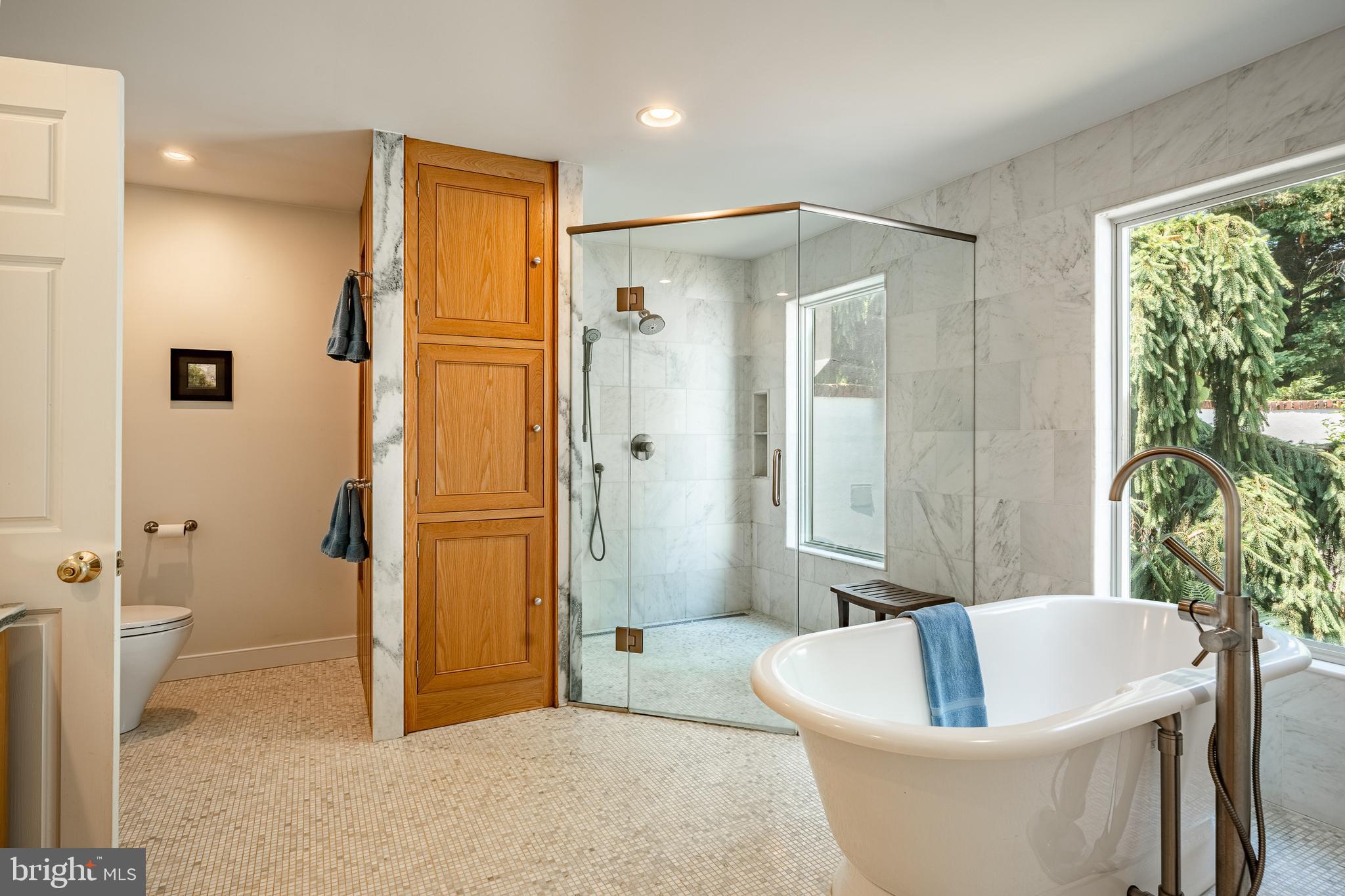 CHESHIRE HUNT - Residential