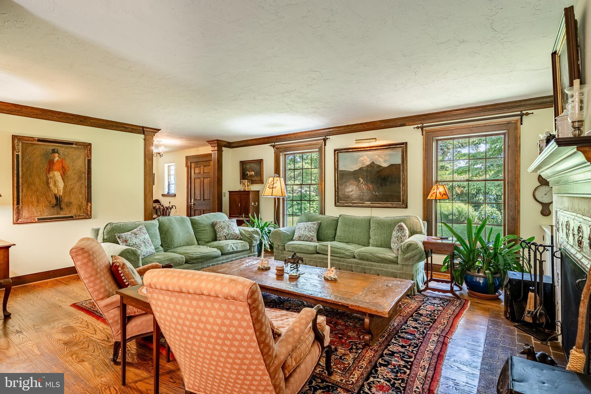 CHESHIRE HUNT - Residential