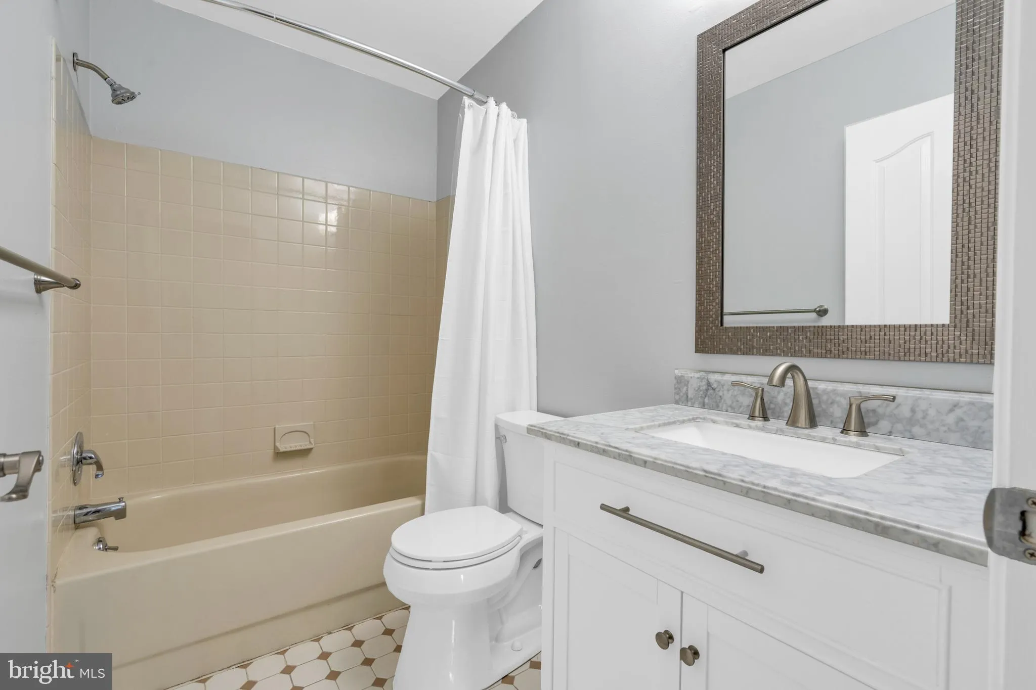 Chesterbrook, Pennsylvania 19087, United States, 2 Bedrooms Bedrooms, ,2 BathroomsBathrooms,Residential,Coming Soon,166822