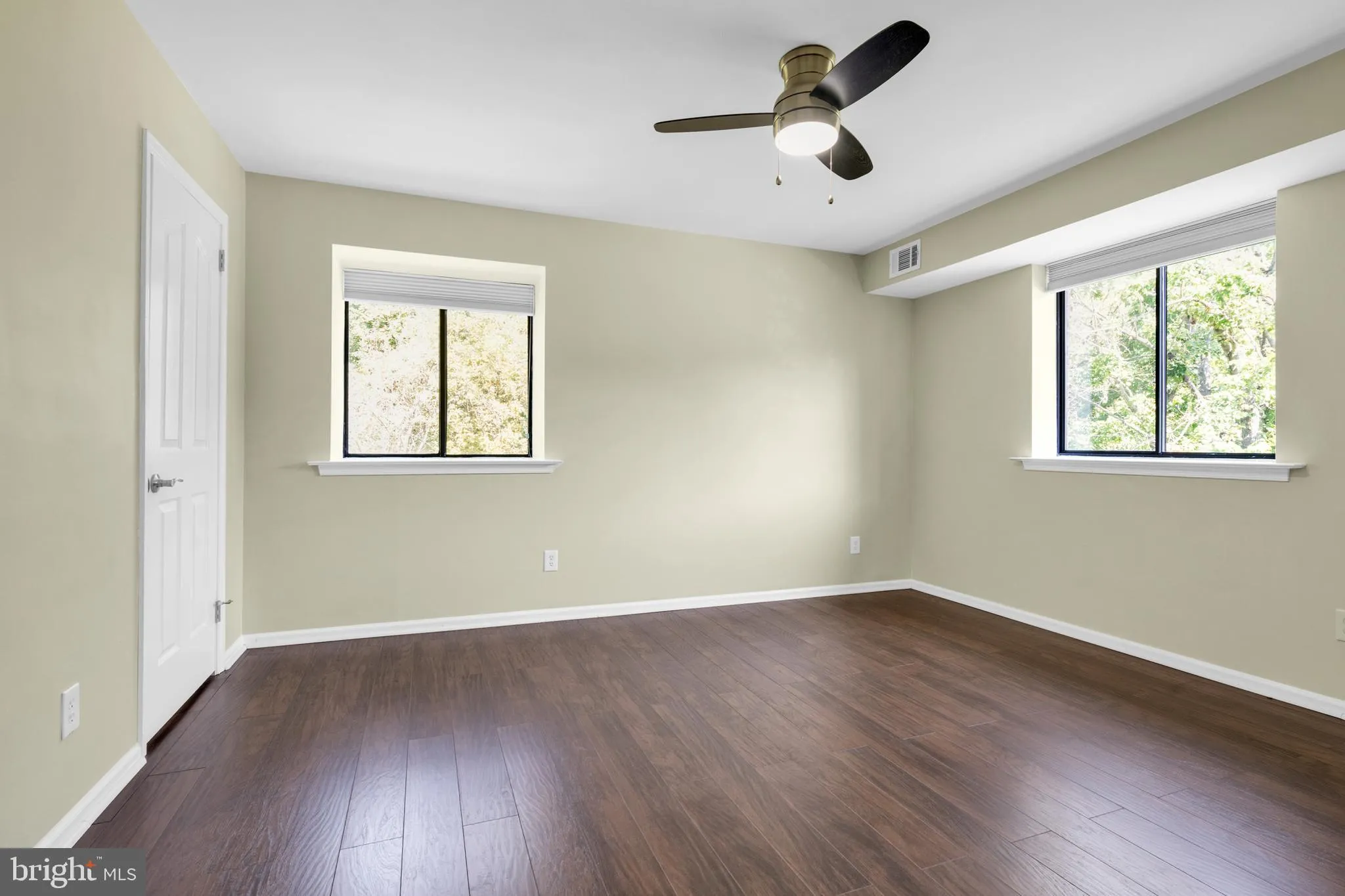 Chesterbrook, Pennsylvania 19087, United States, 2 Bedrooms Bedrooms, ,2 BathroomsBathrooms,Residential,Coming Soon,166822