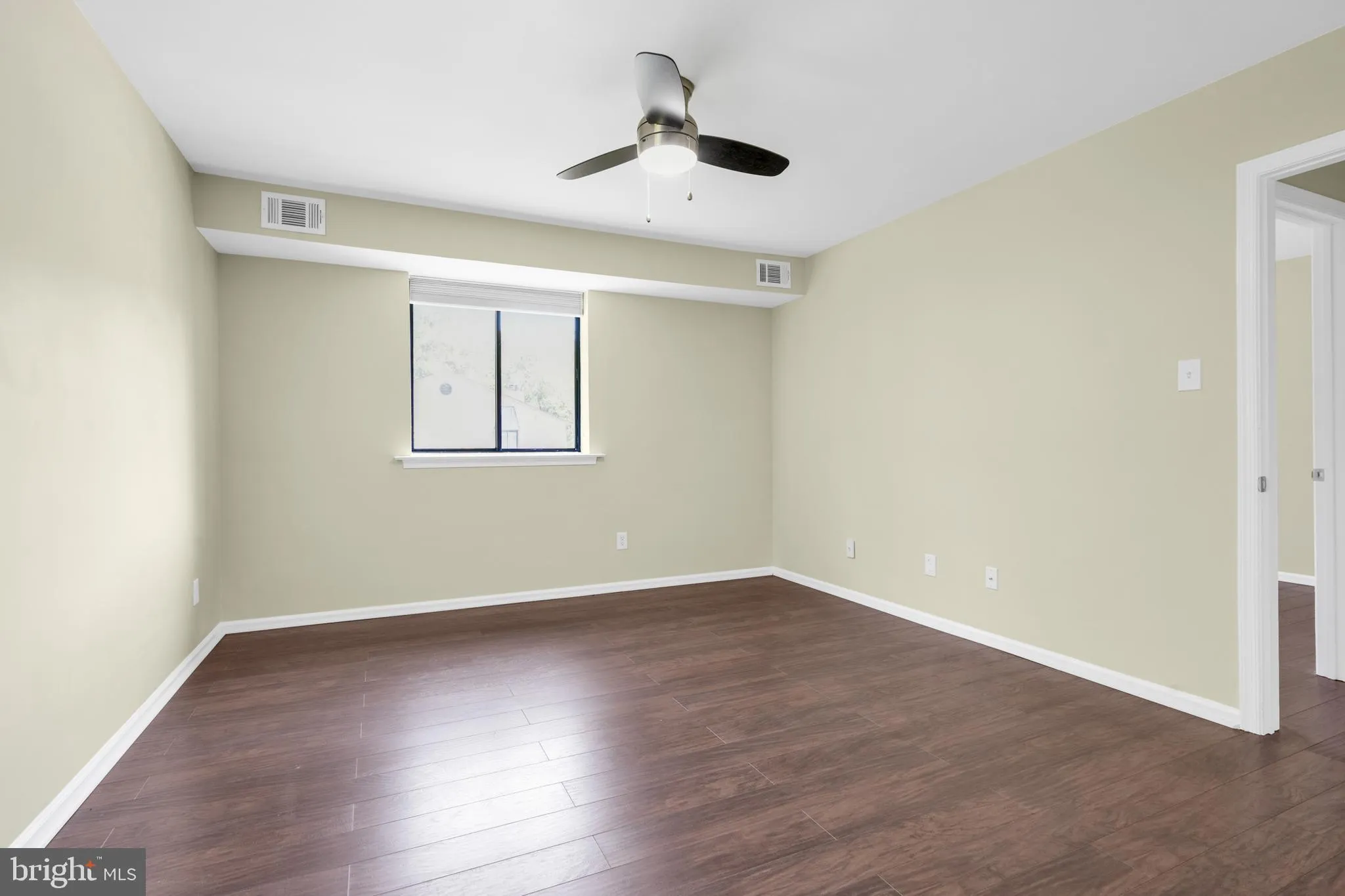 Chesterbrook, Pennsylvania 19087, United States, 2 Bedrooms Bedrooms, ,2 BathroomsBathrooms,Residential,Coming Soon,166822